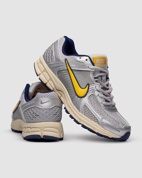 Nike Zoom Vomero 5 “Laser Orange”