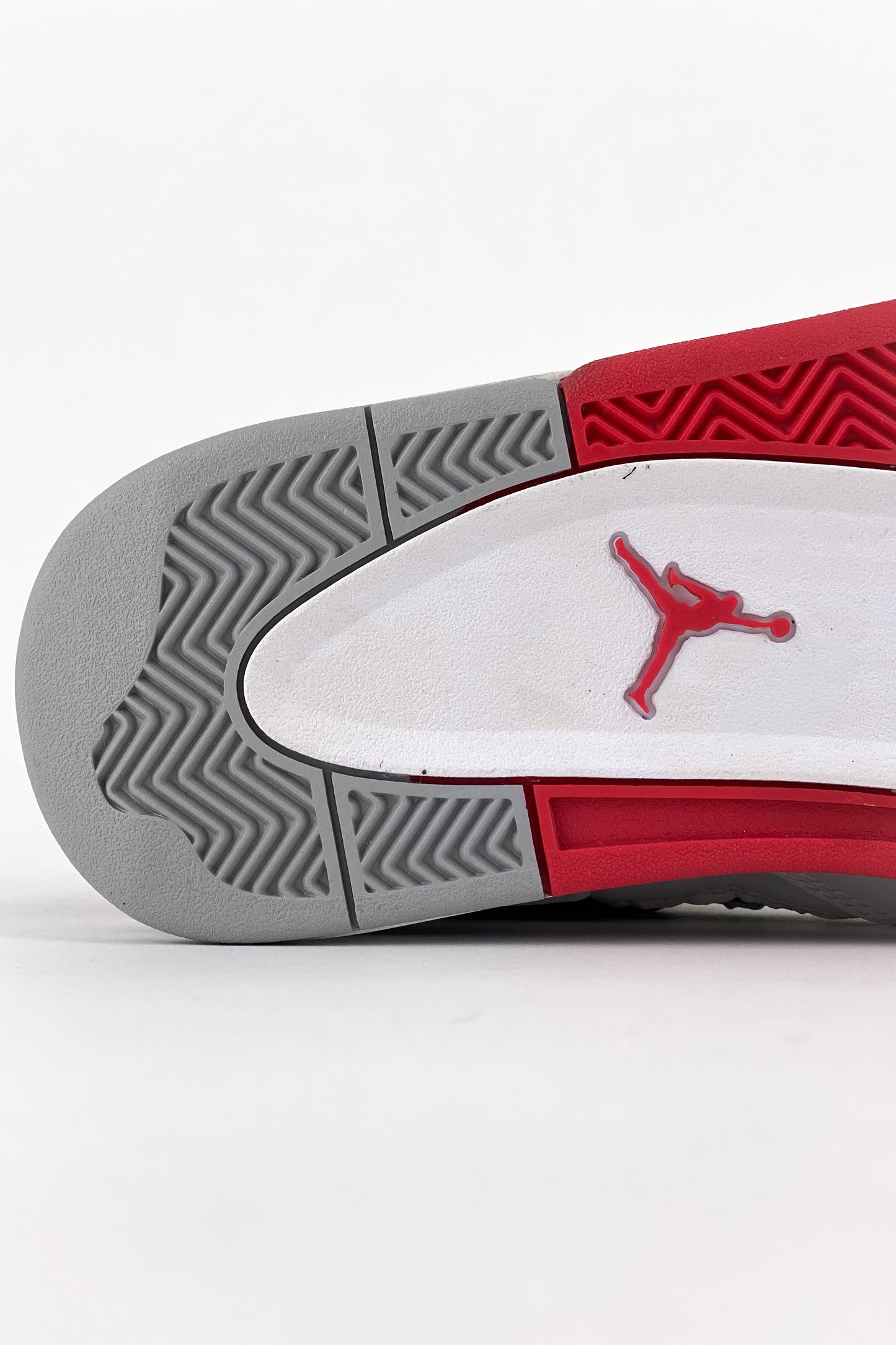 Jordan 4 Fire Red