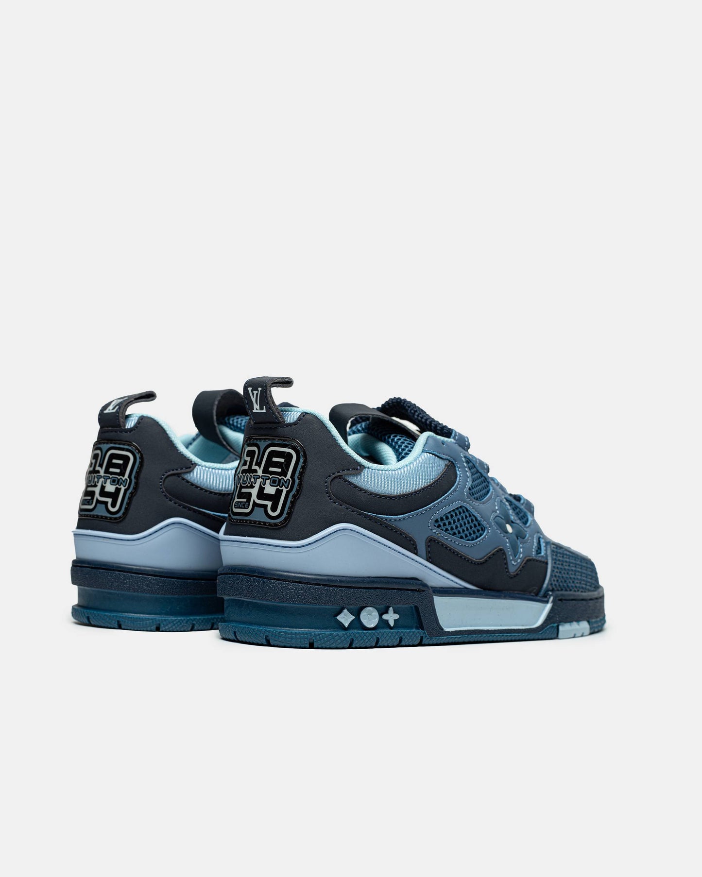 LV Skate Blue Sky