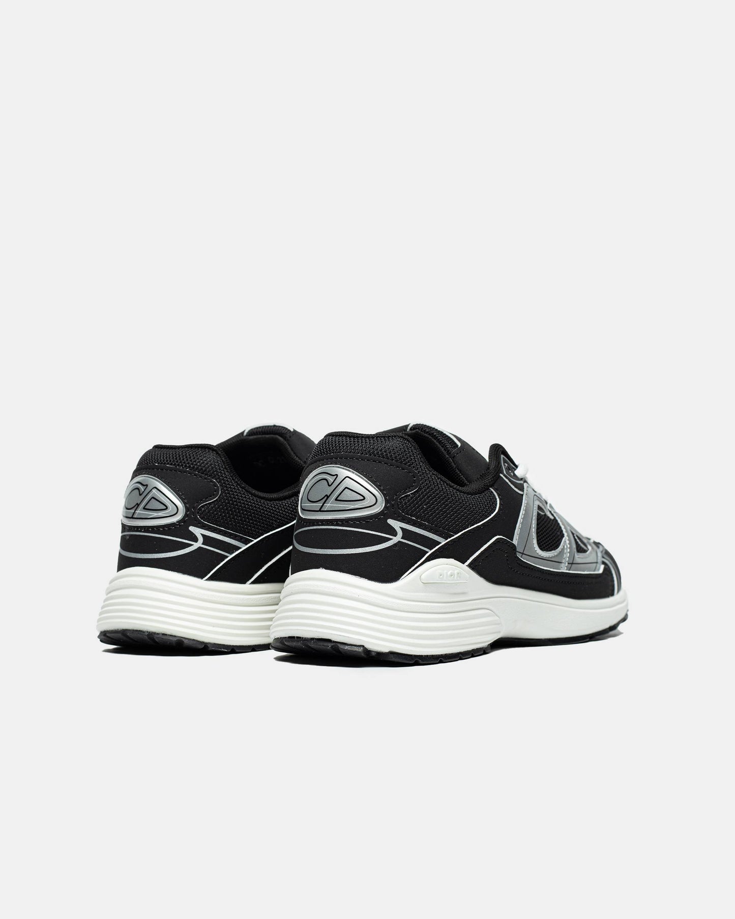 B30 Black White