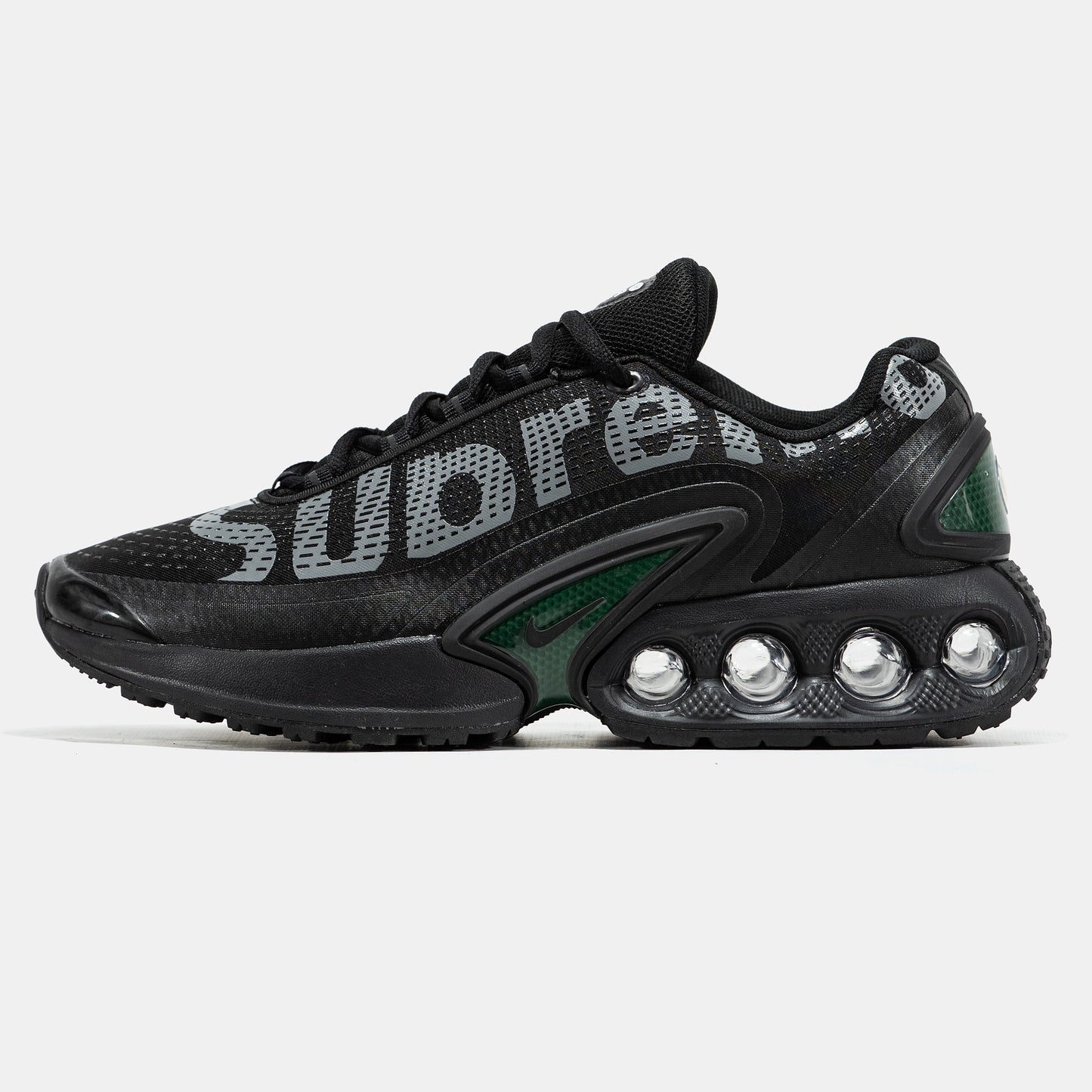Nike Air Max DN x Supreme