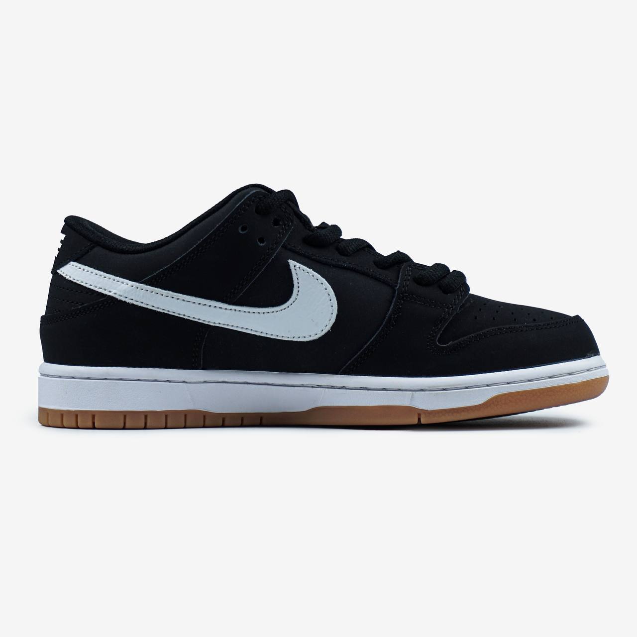 Nike Dunk SB Black Gum