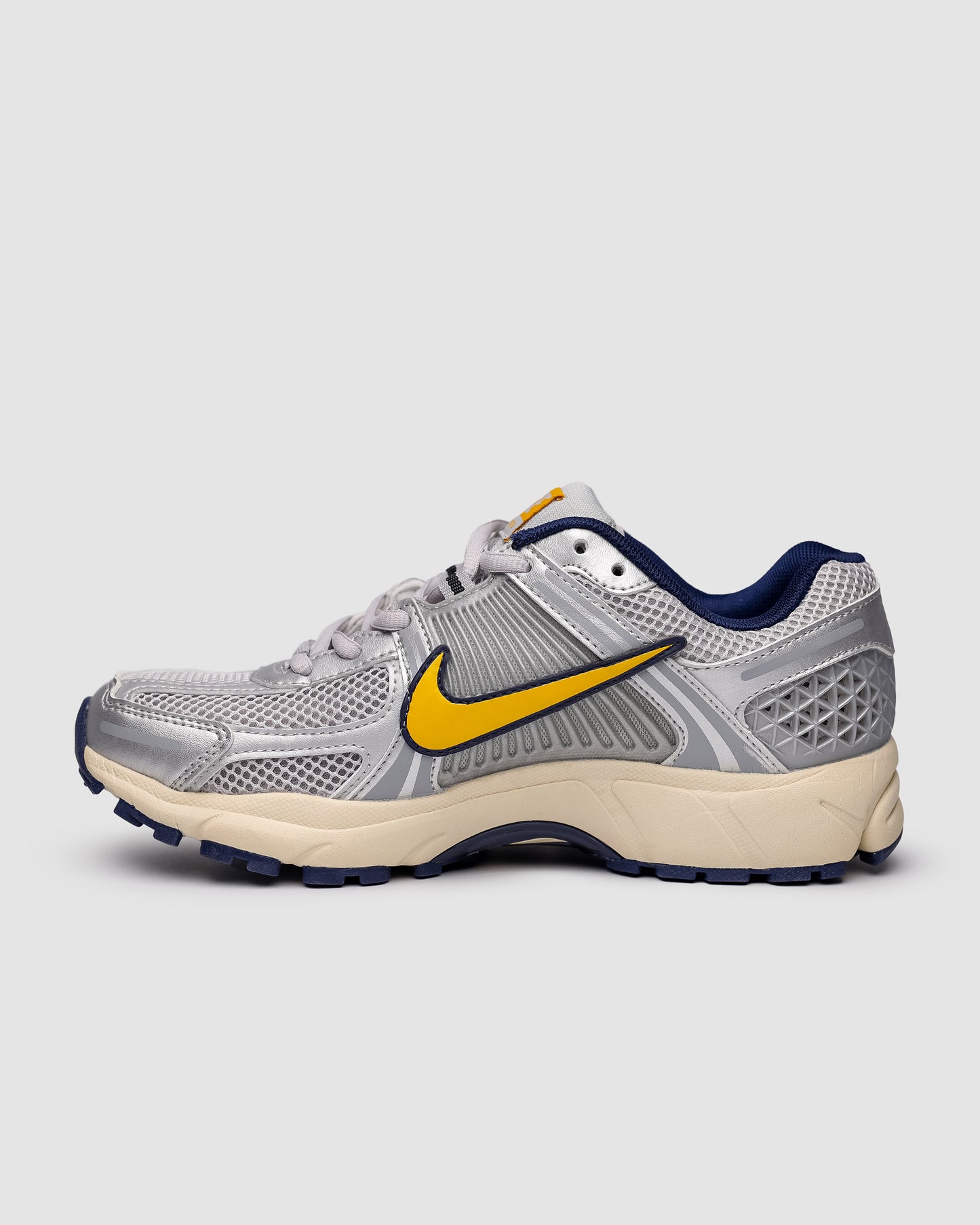Nike Zoom Vomero 5 “Laser Orange”