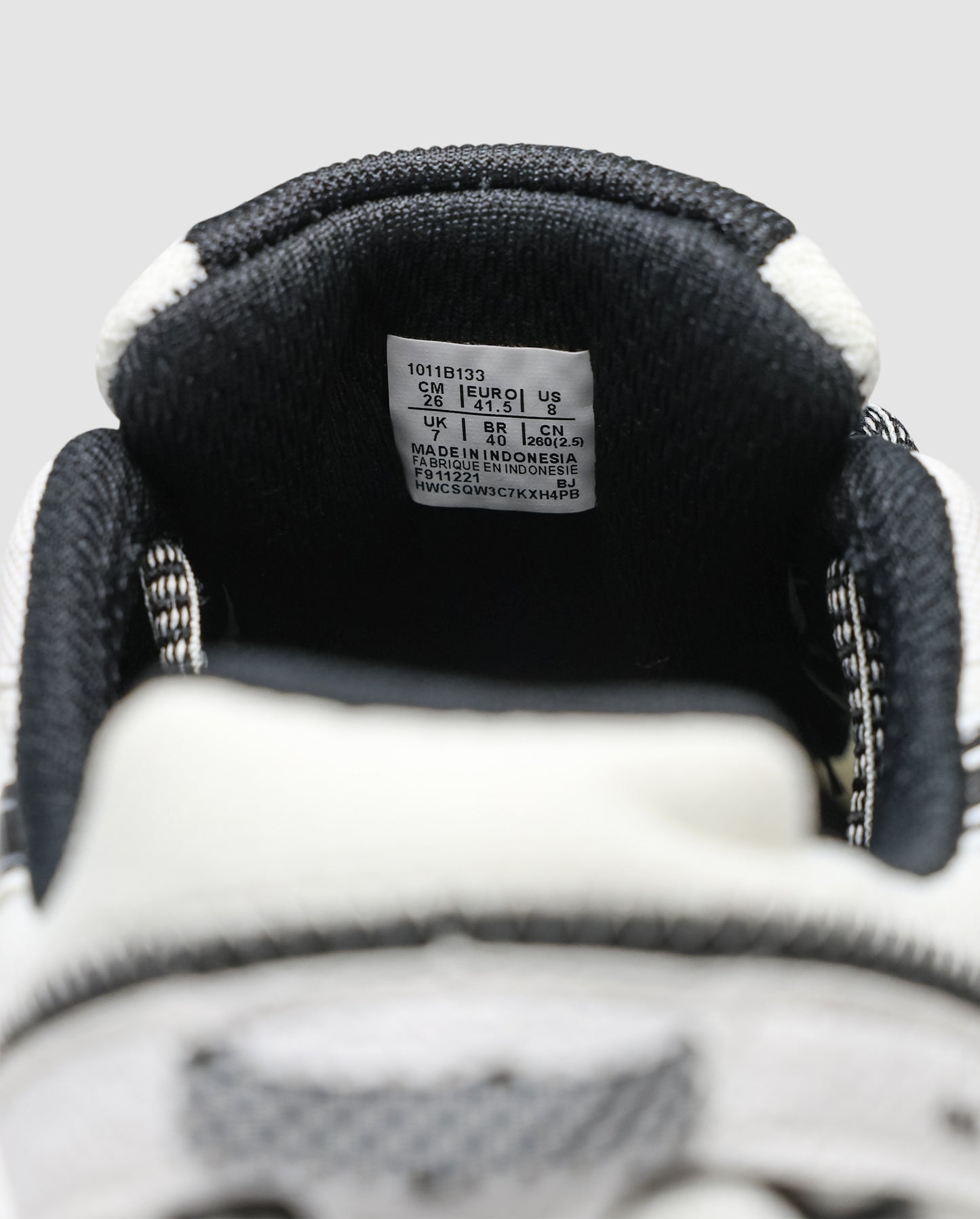 Asics Gel-Kahana 8 White/Black