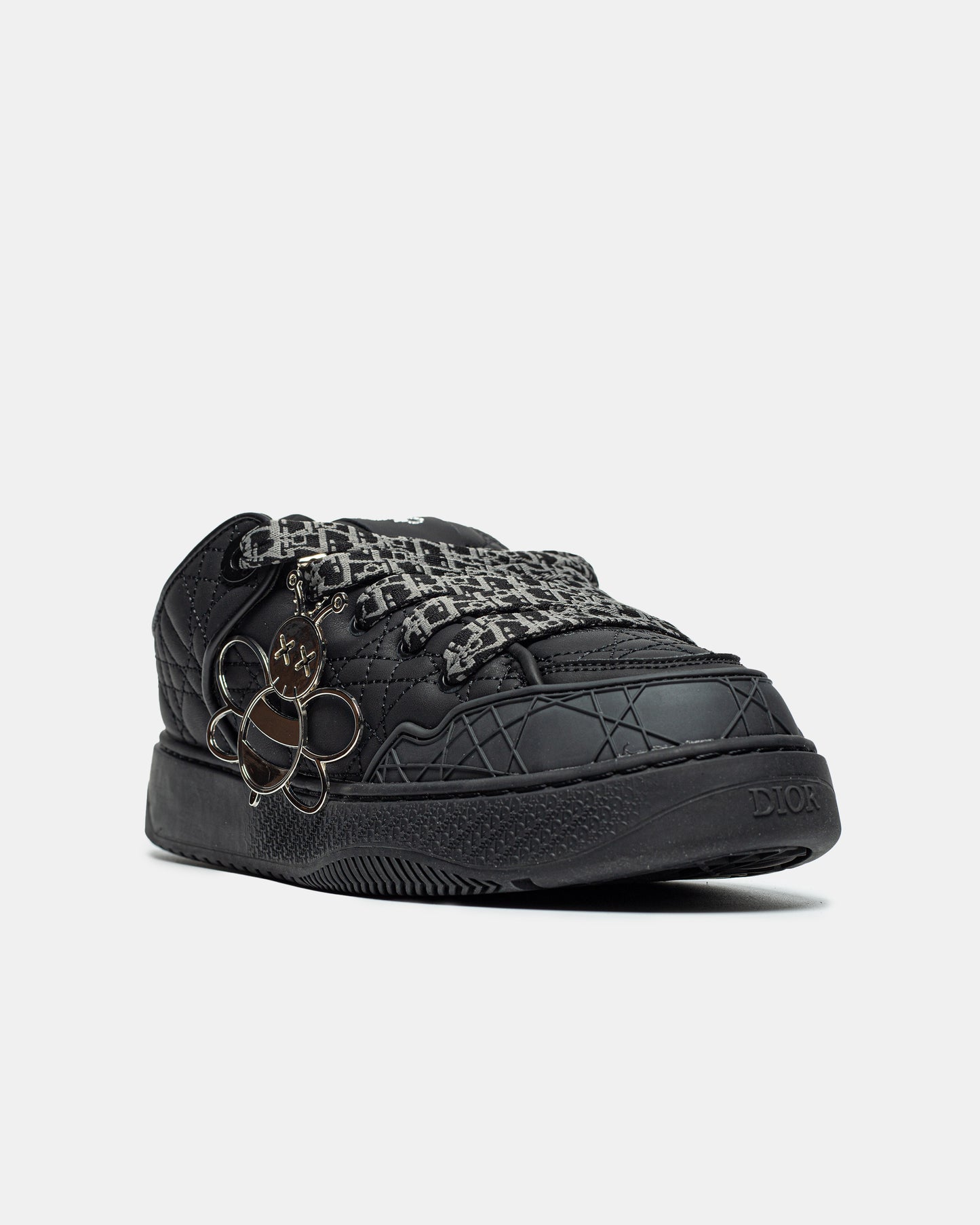 B9S Black