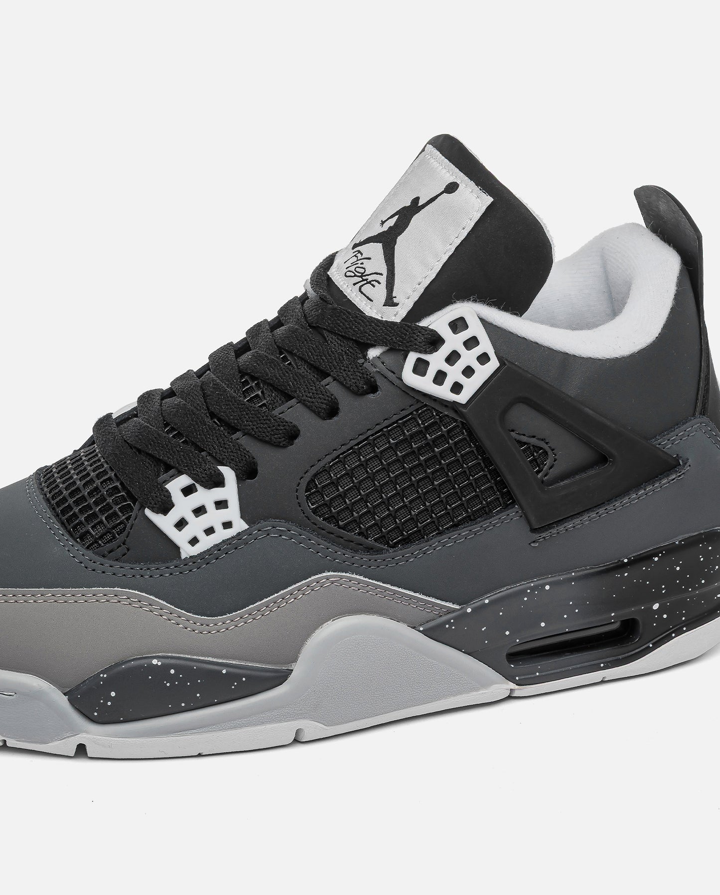 Jordan 4 SE Fear Black