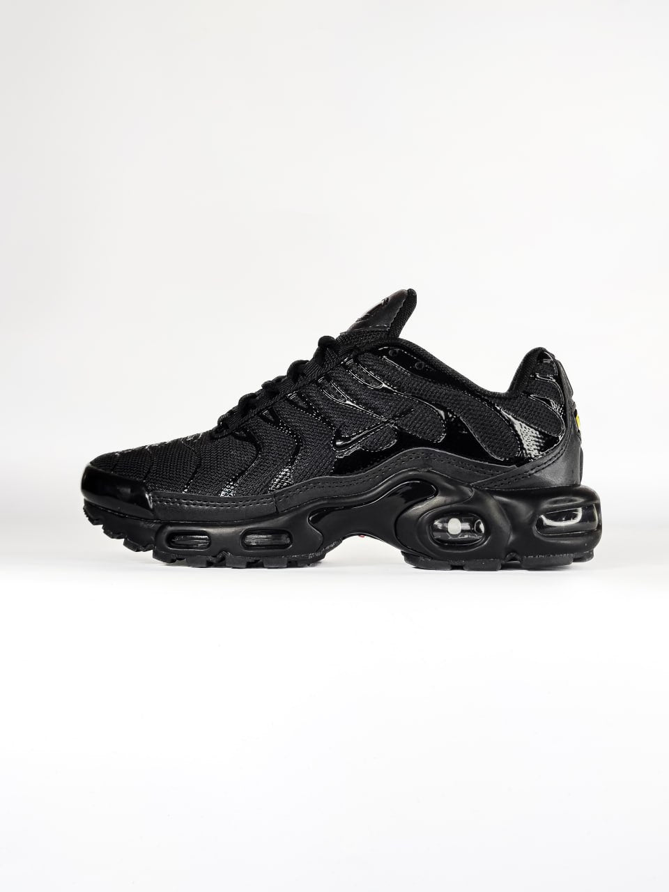 Nike Air Max TN Triple Black