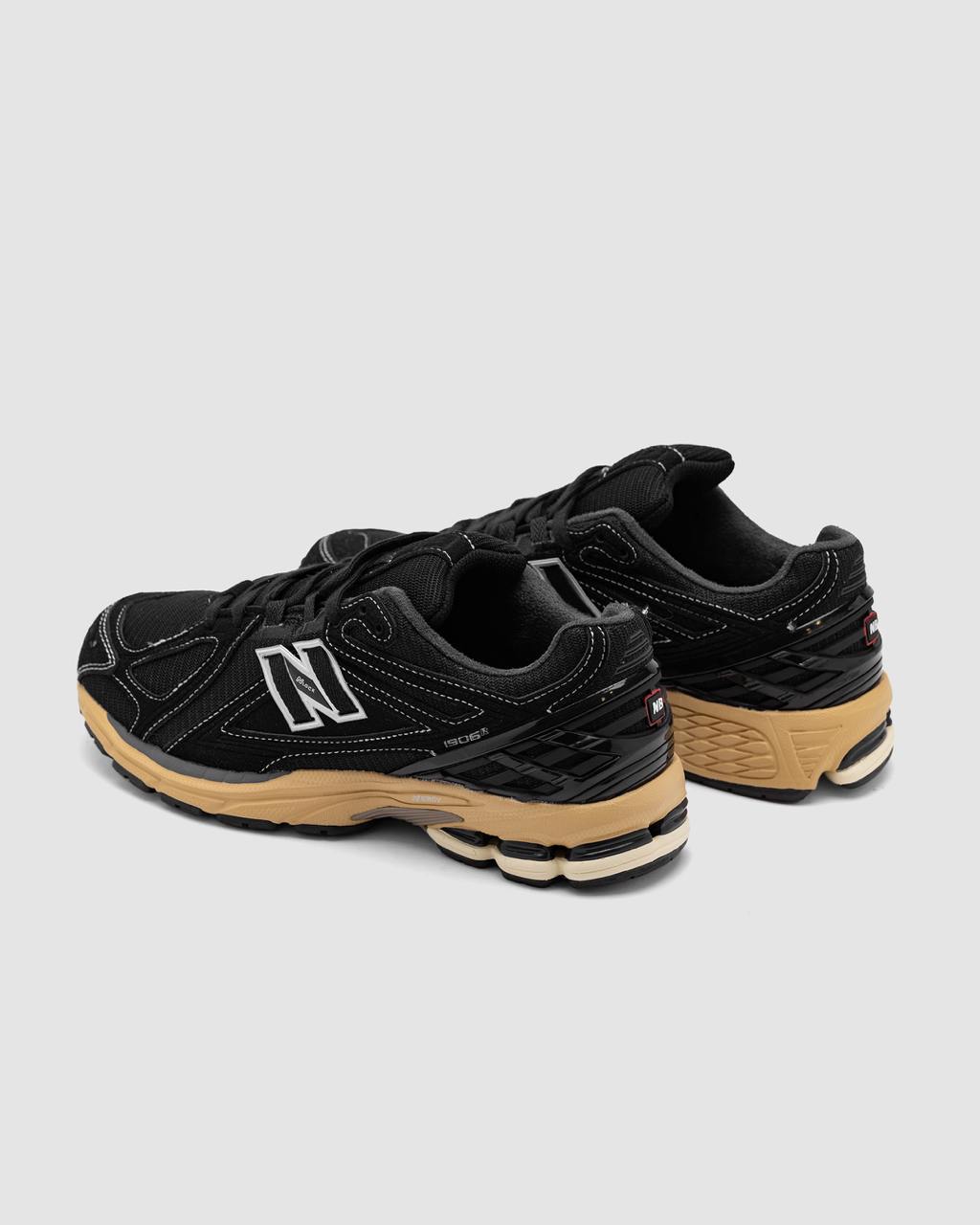 New Balance 1906R Black Taos Taupe