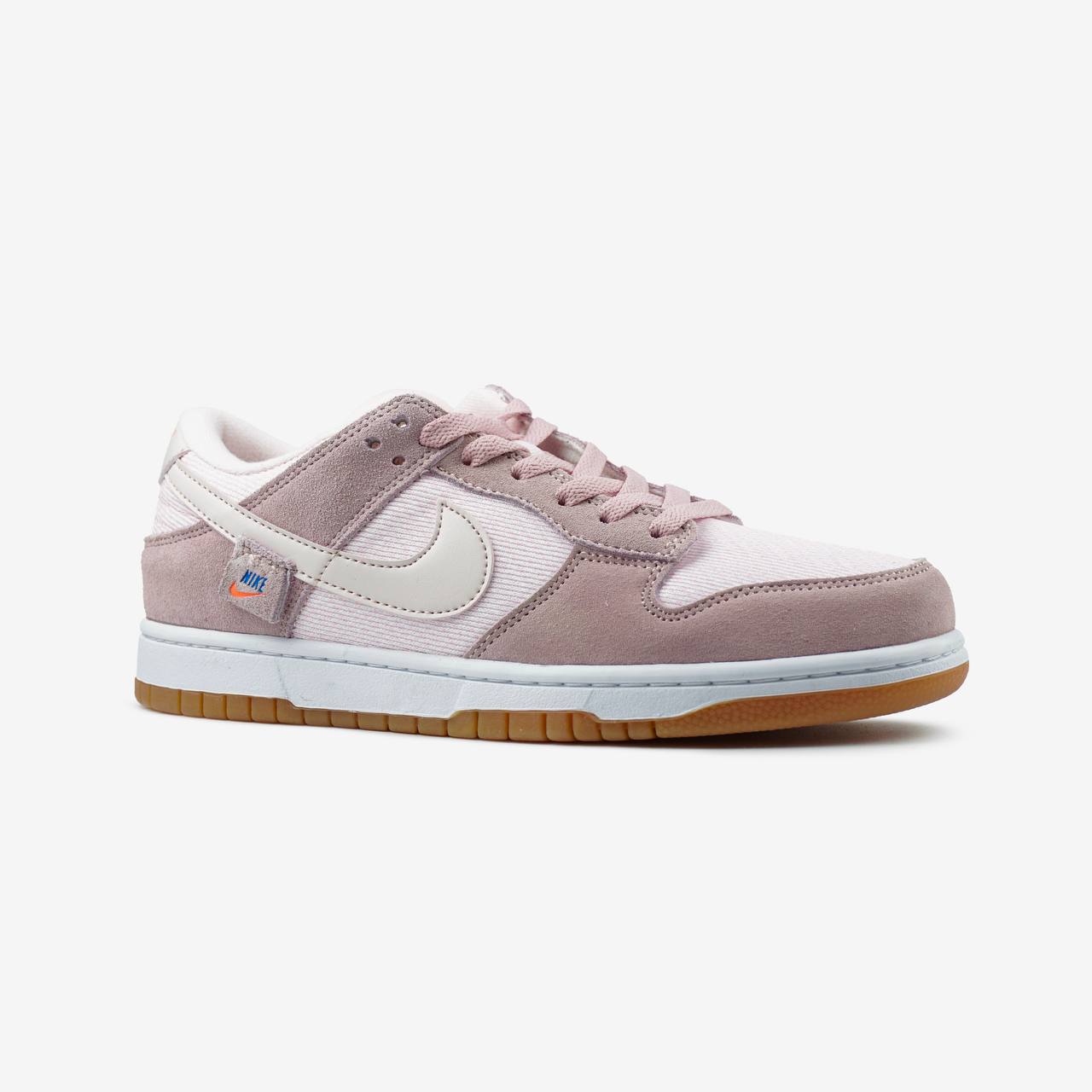 Nike Dunk Low Teddy Bear Pink