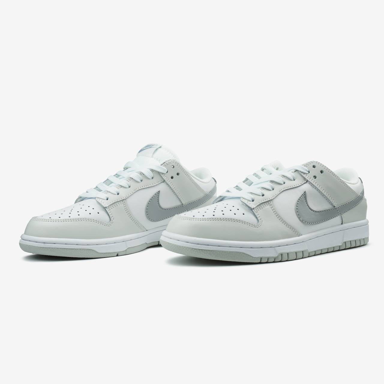 Nike Dunk Low White Grey