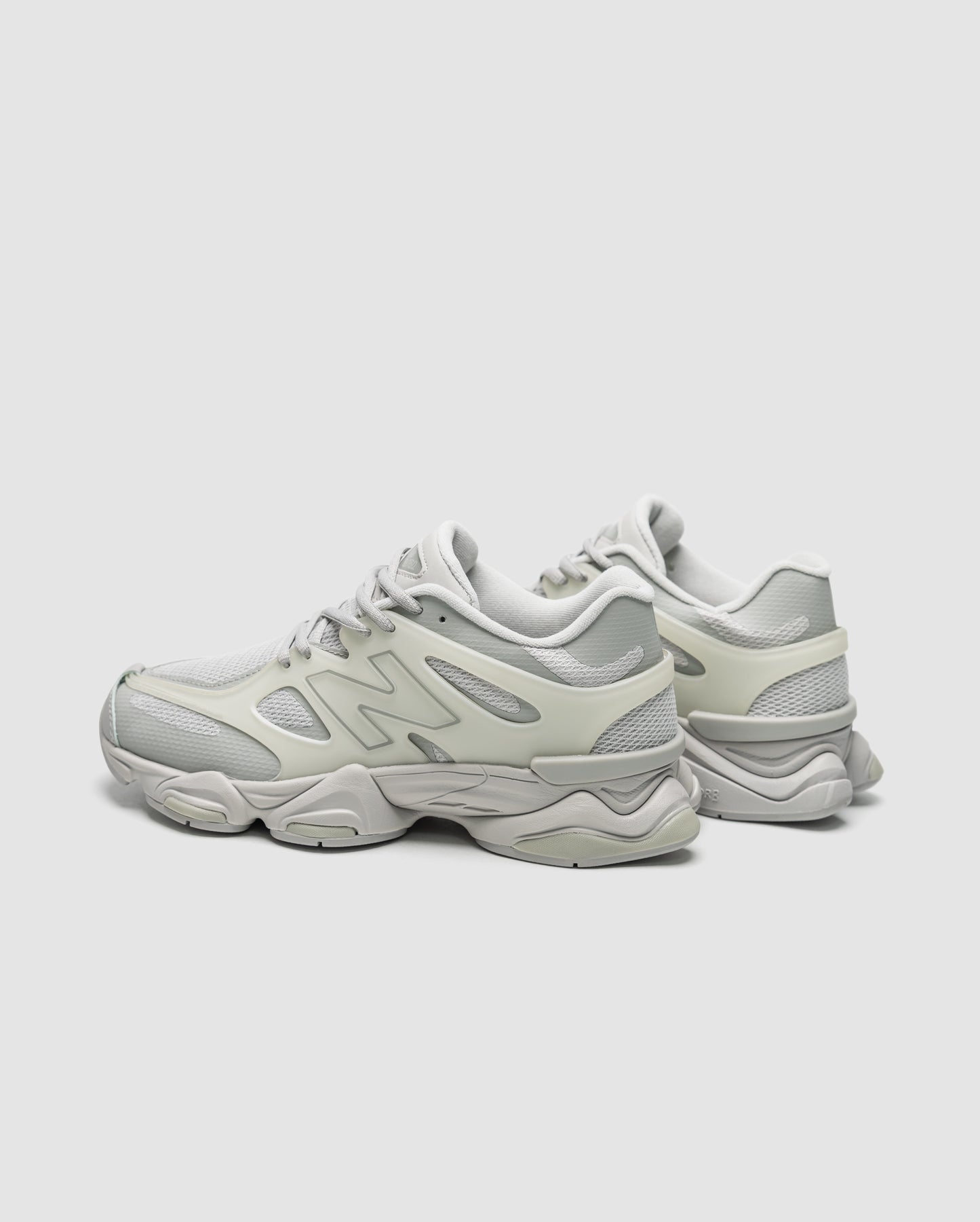 New Balance 9060 Gradient Pack U9060IAB