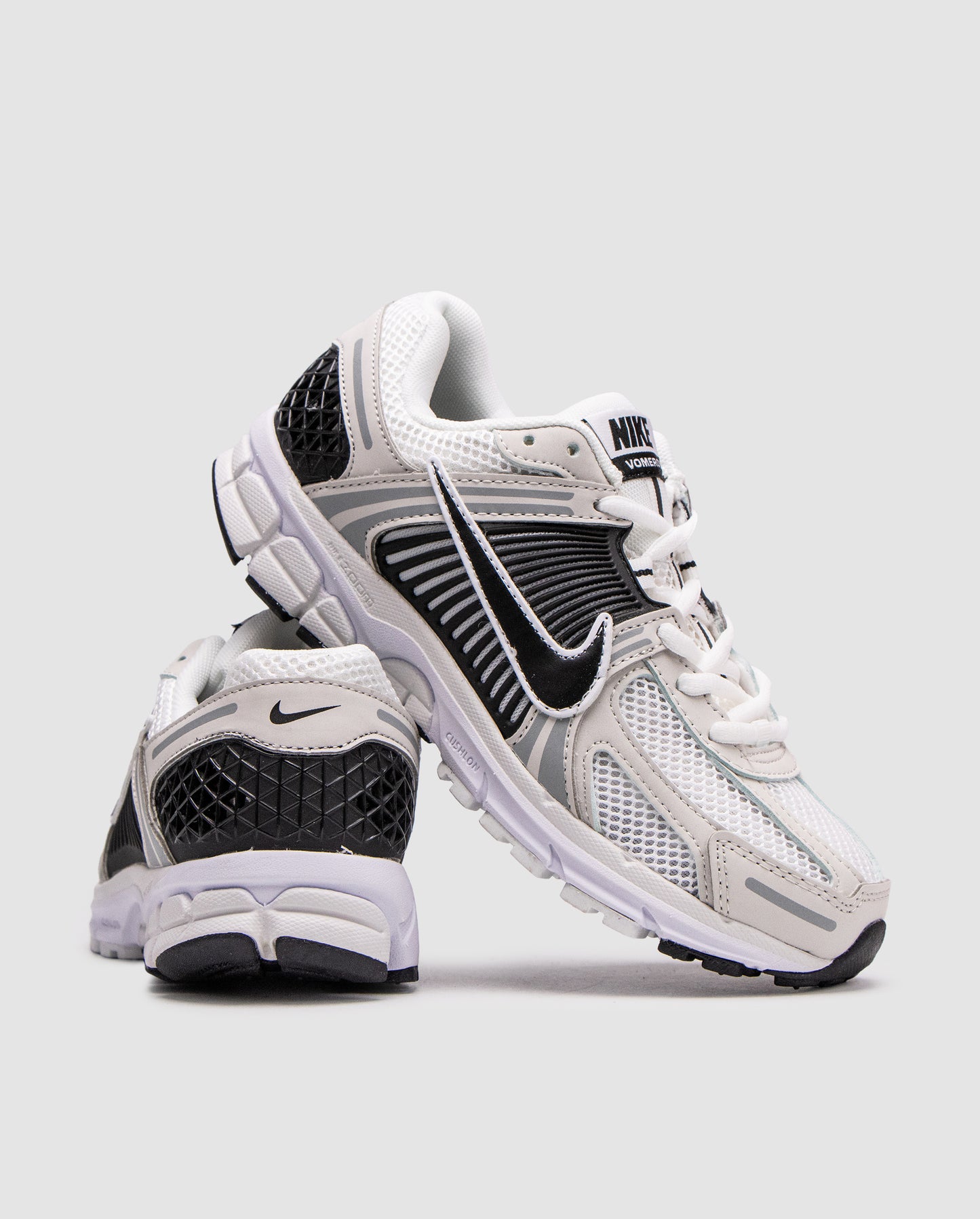 Nike Zoom Vomero 5 White/Black Platinum Tint Metalic