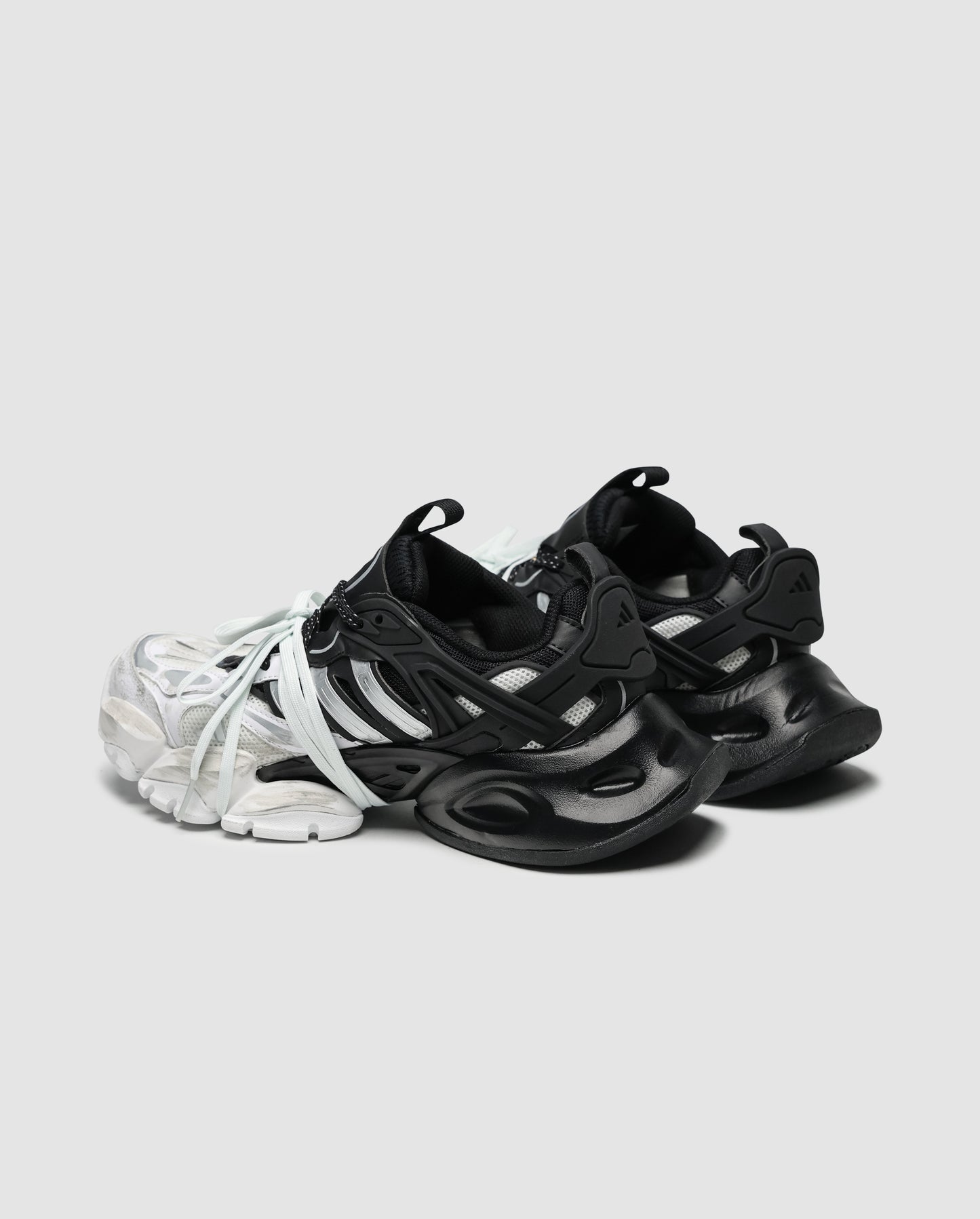 Adidas Vento XLG Deluxe Black/White