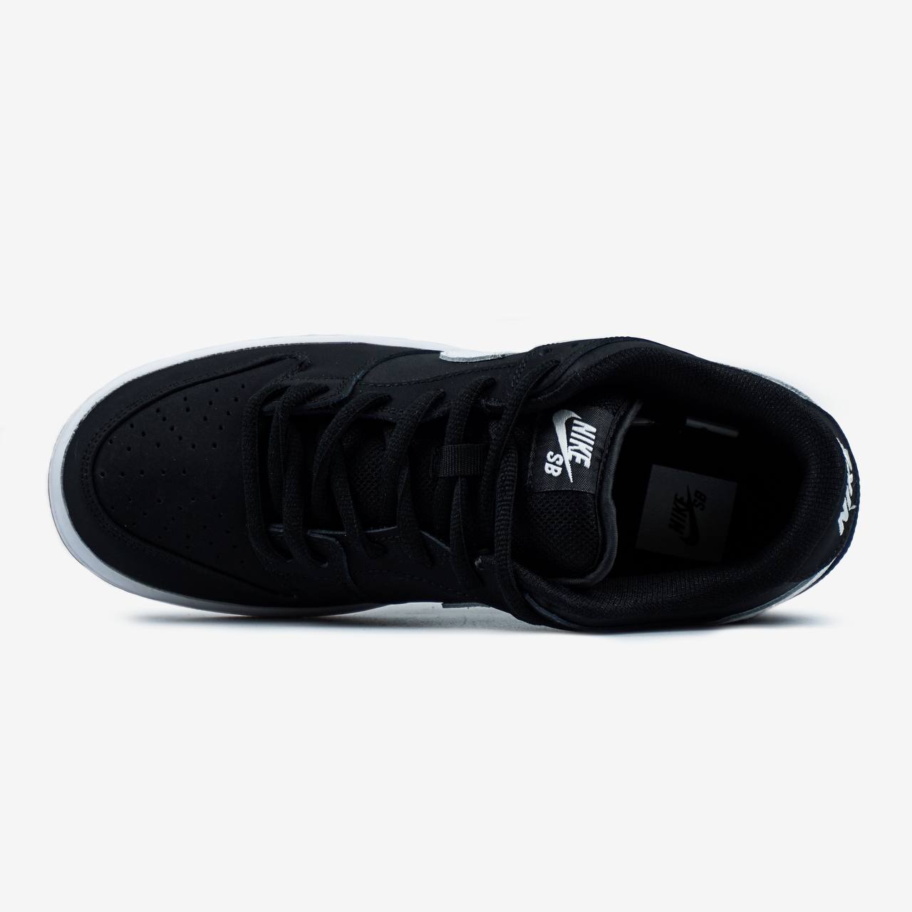 Nike Dunk SB Black Gum