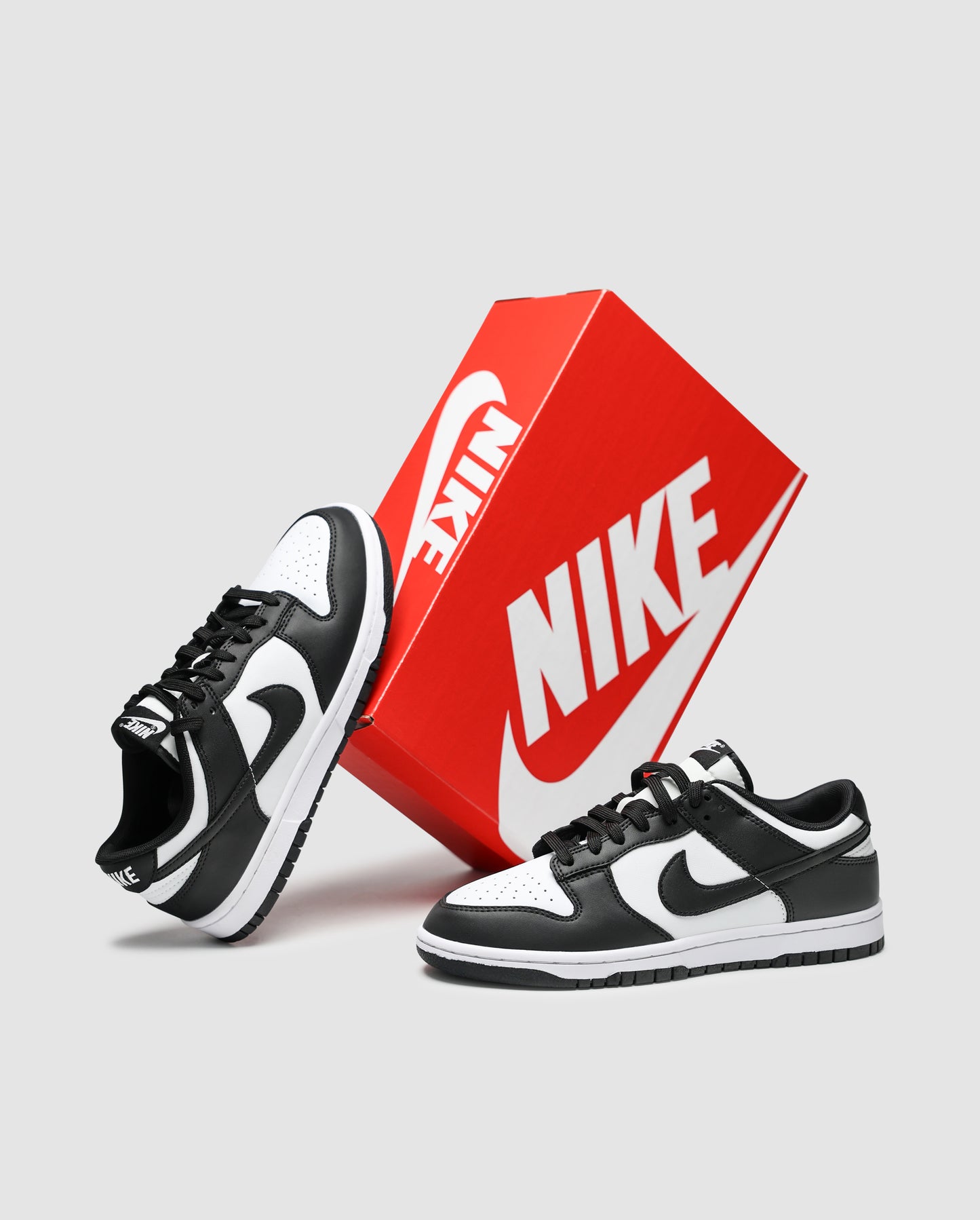 Nike Dunk Low Retro Panda Black/White