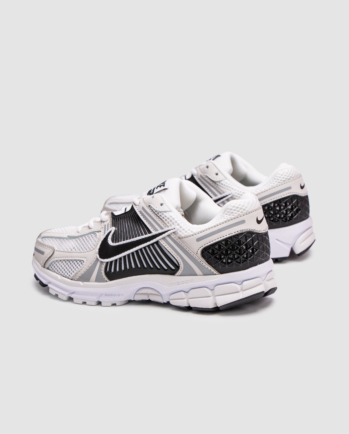 Nike Zoom Vomero 5 White/Black Platinum Tint Metalic