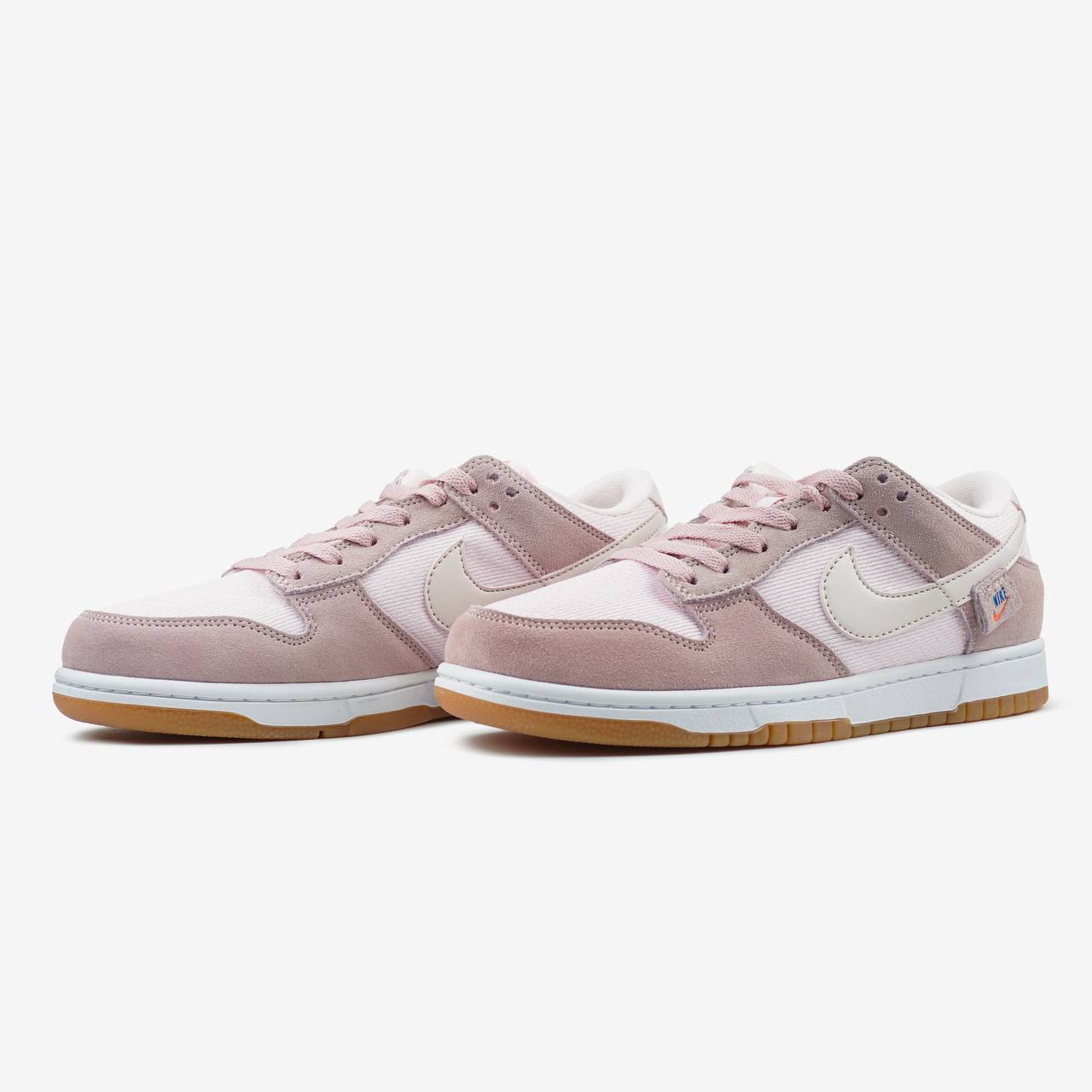 Nike Dunk Low Teddy Bear Pink