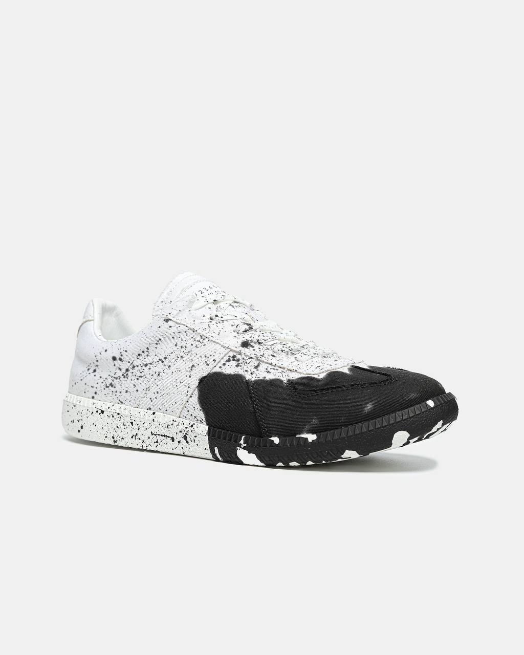 Maison Margiela Repli White Black Paint