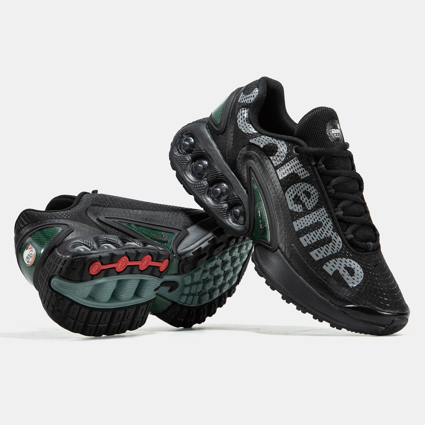 Nike Air Max DN x Supreme