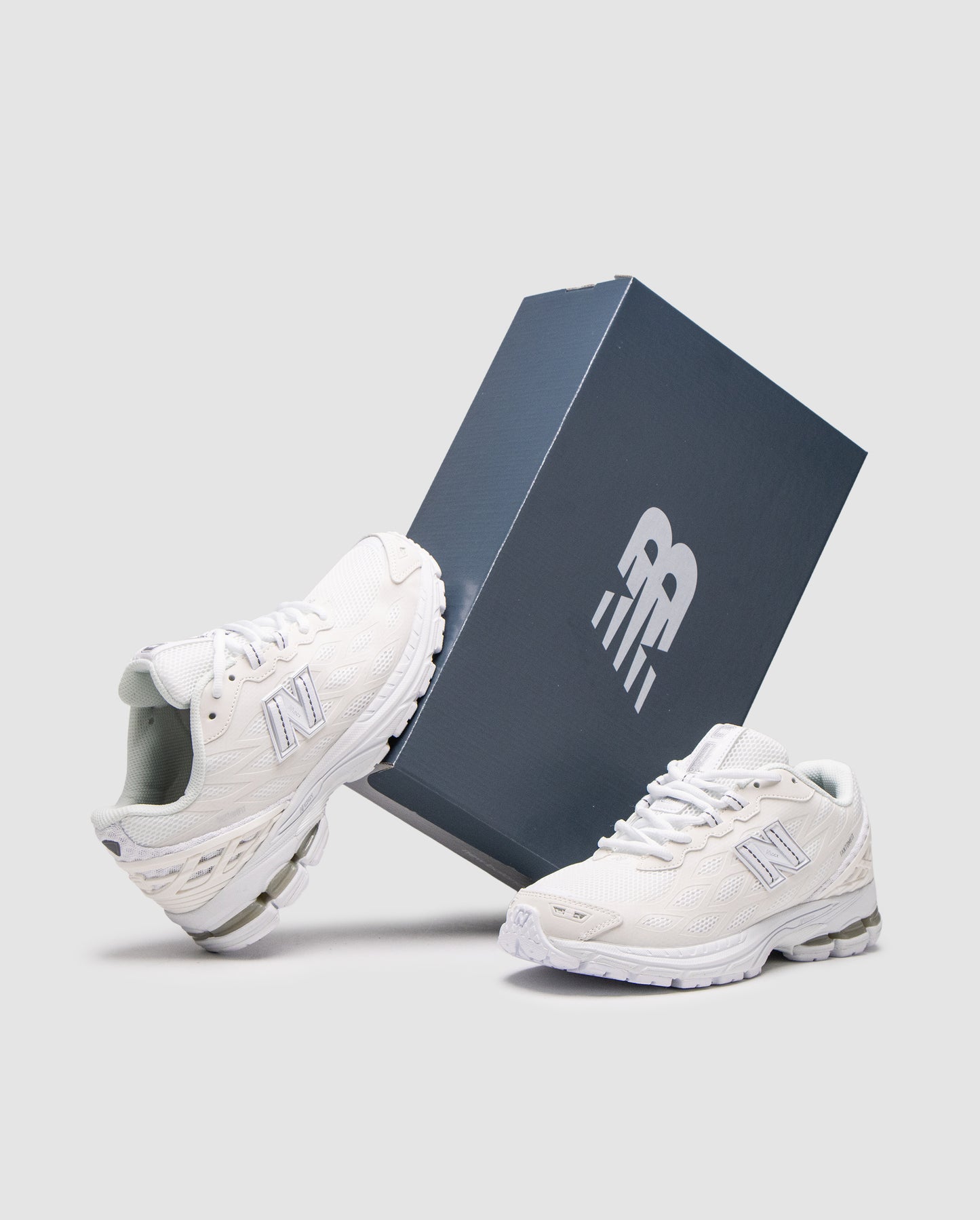 New Balance 1906R Fantomfit White
