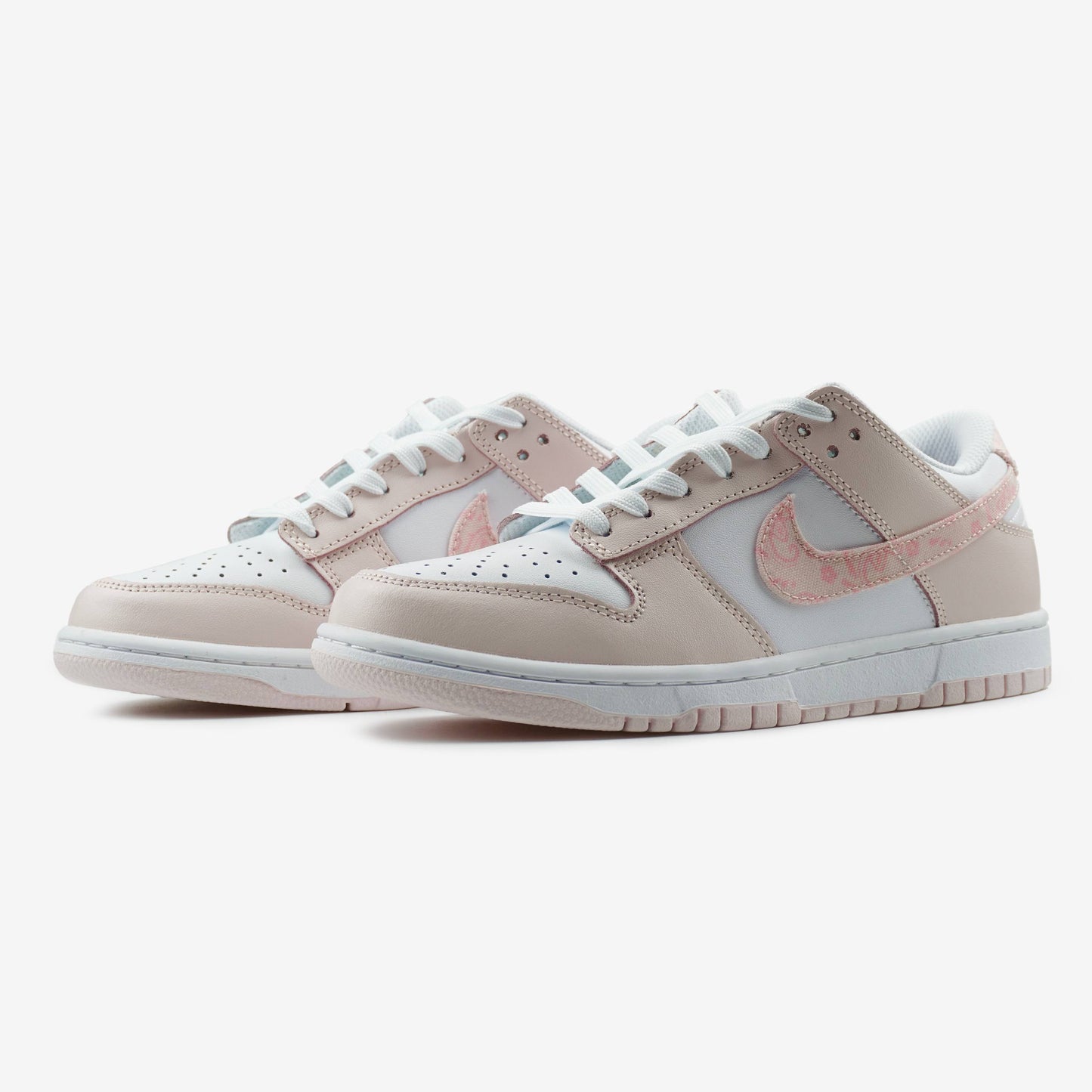 Nike Dunk Pink Paisley