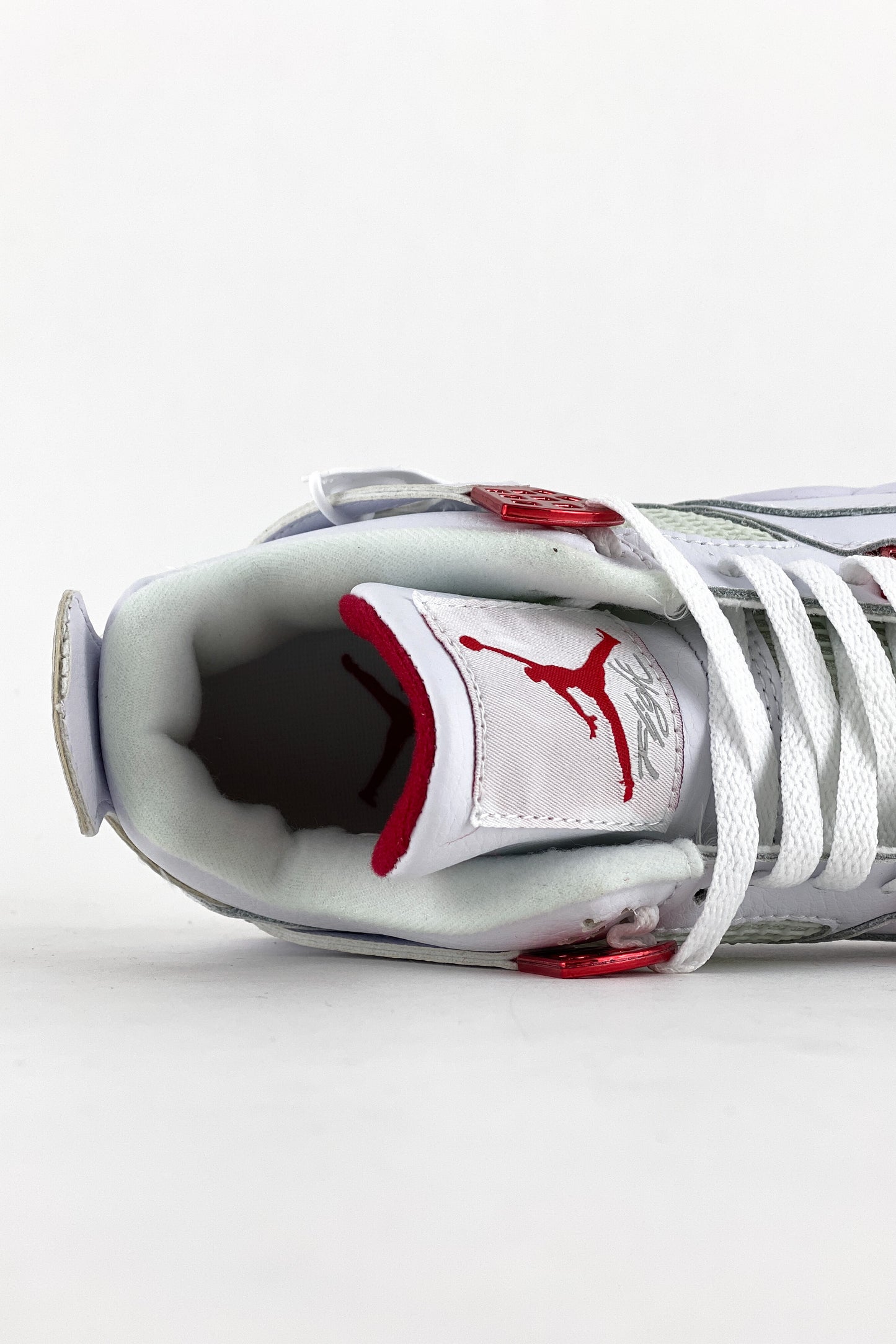 Jordan 4 White Red
