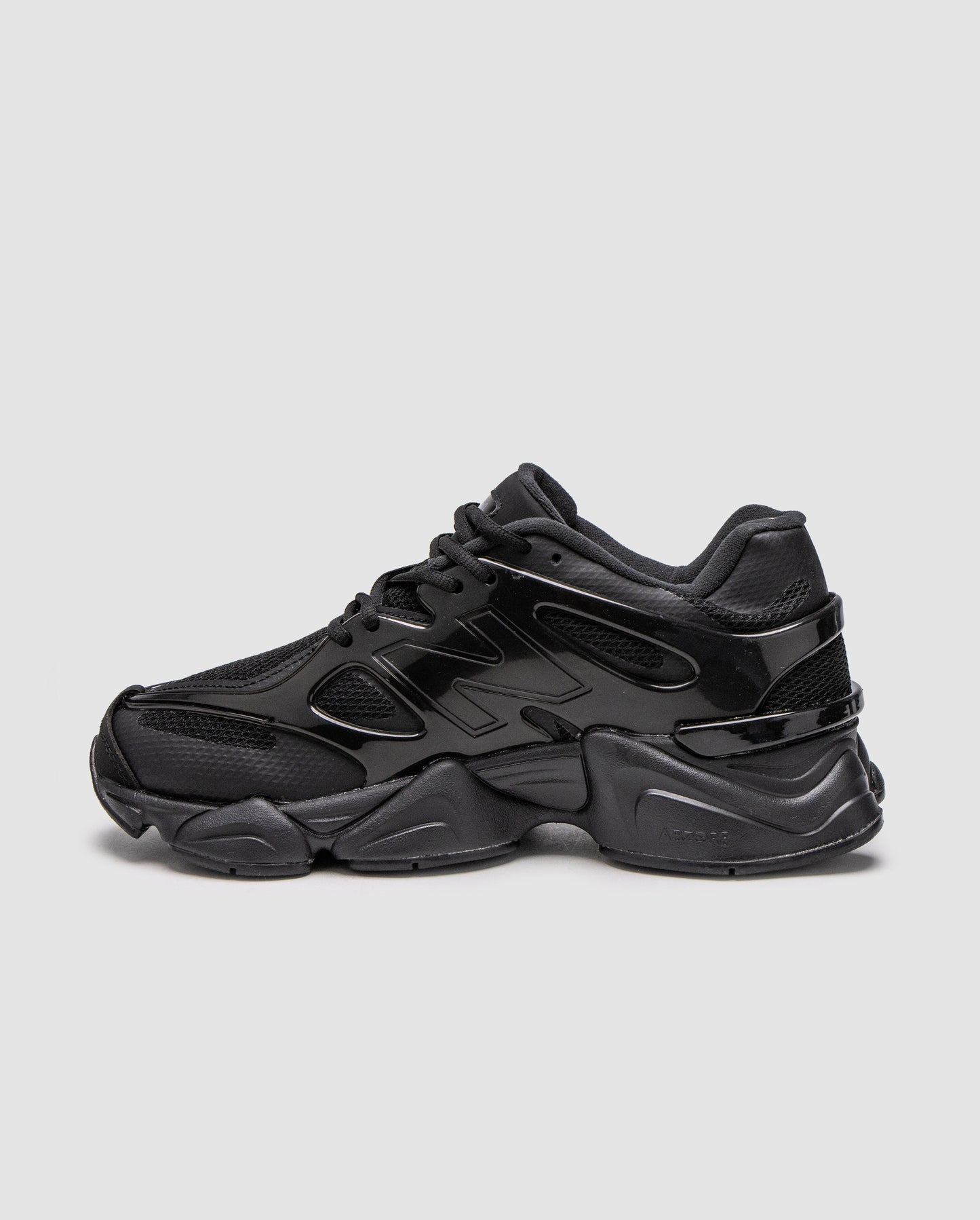 New Balance 9060 Black\Black