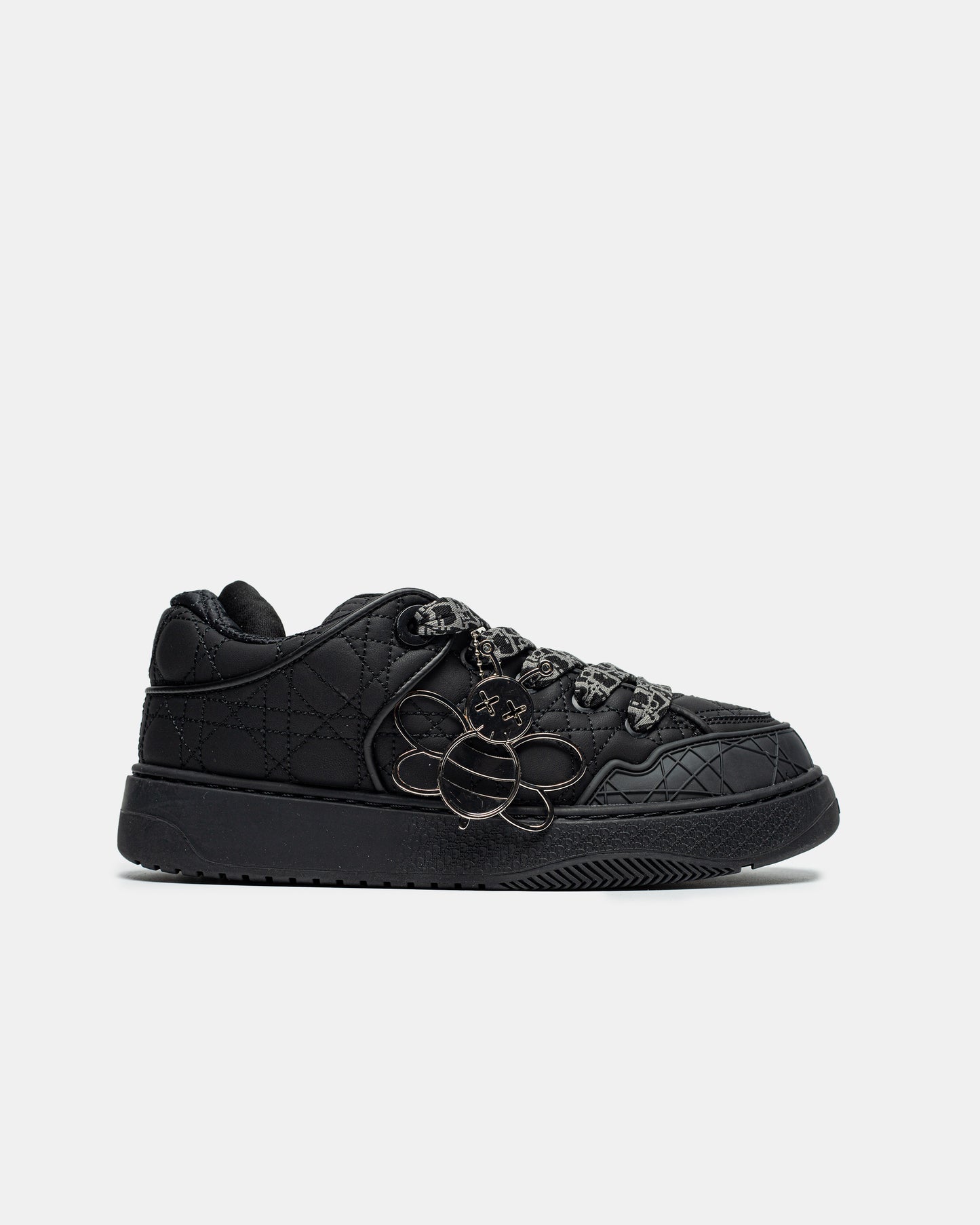 B9S Black
