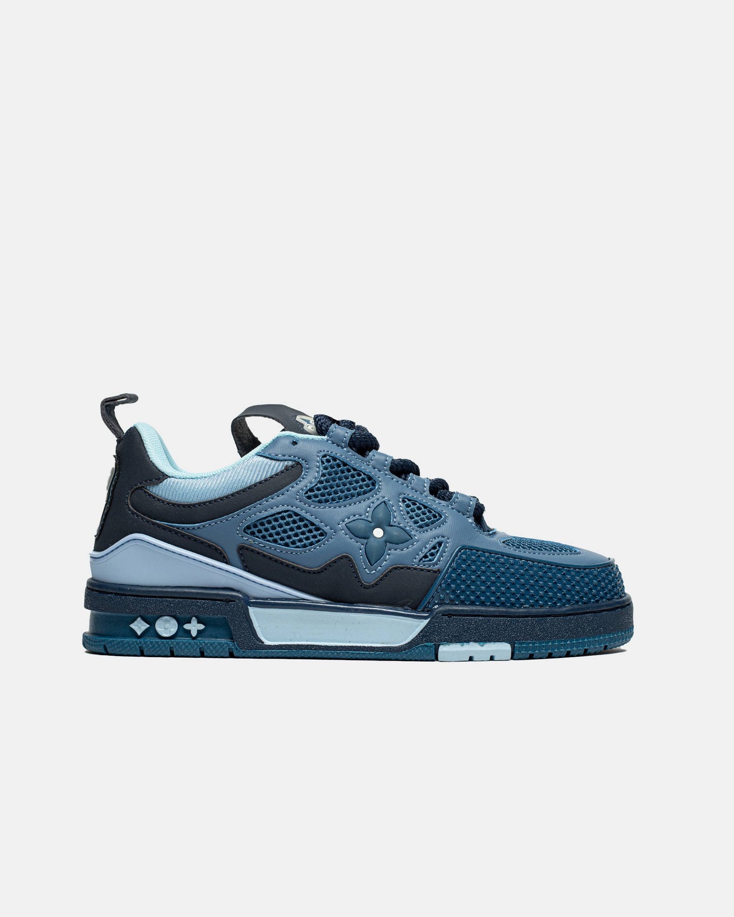 LV Skate Blue Sky
