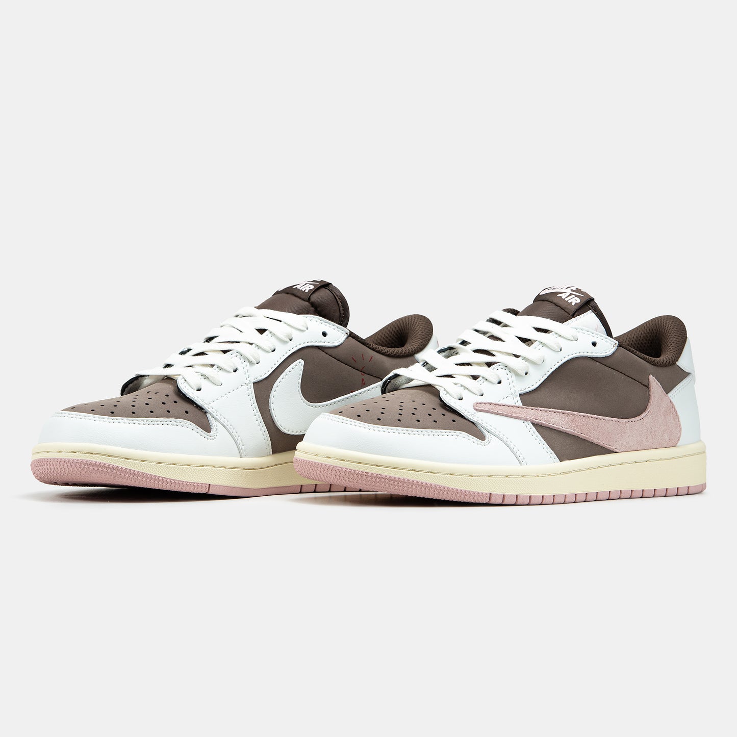 Nike Air Jordan 1 Low x Travis Scott