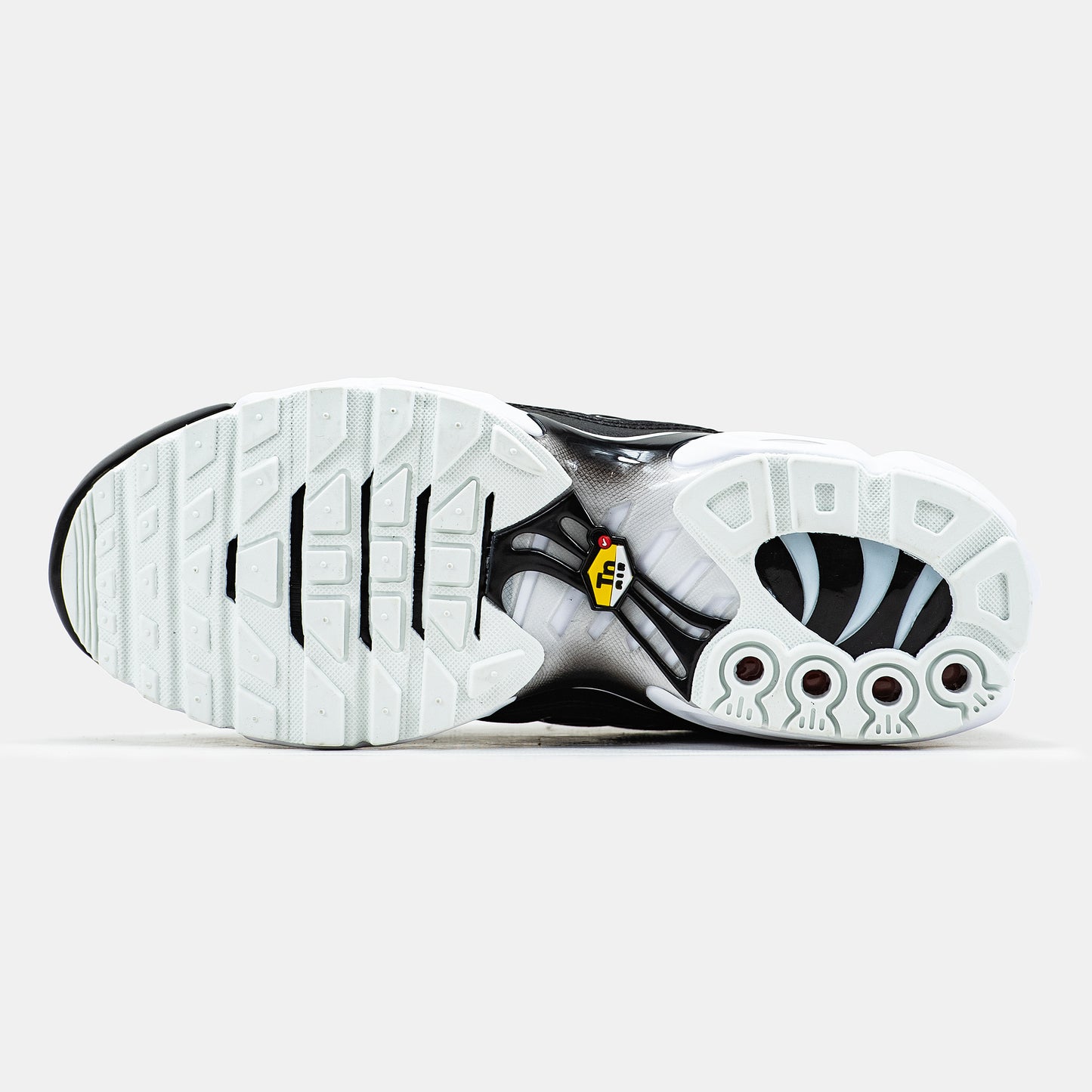 Nike Air Max TN Plus Black White
