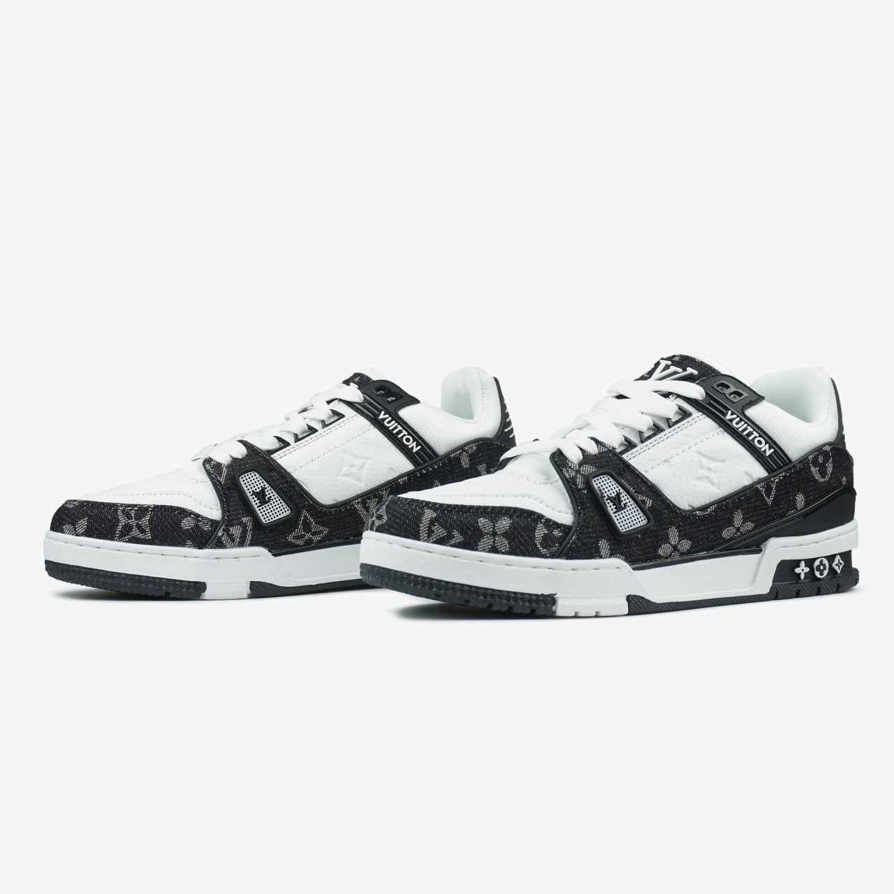 LV Trainer Sneaker Black/White