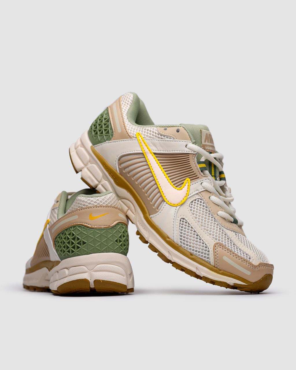 Nike Zoom Vomero 5 Sail Laser Orange
