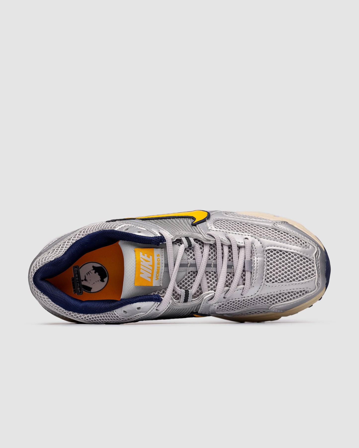 Nike Zoom Vomero 5 “Laser Orange”