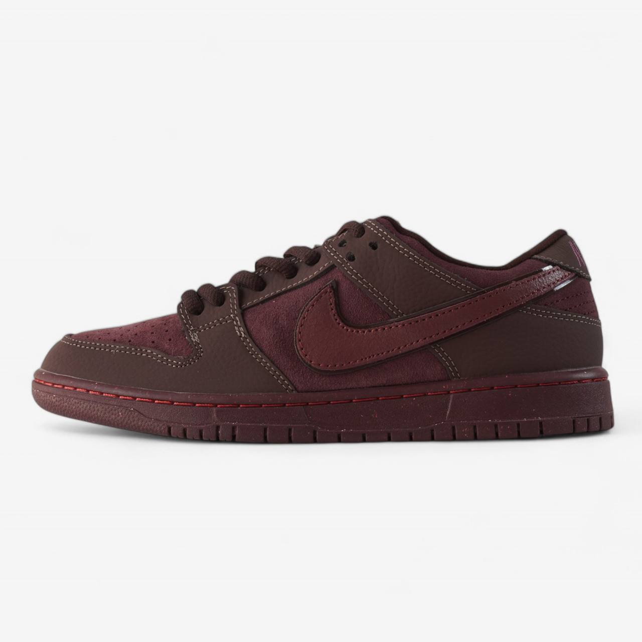 Nike SB Dunk City Of Love Burgundy Crush