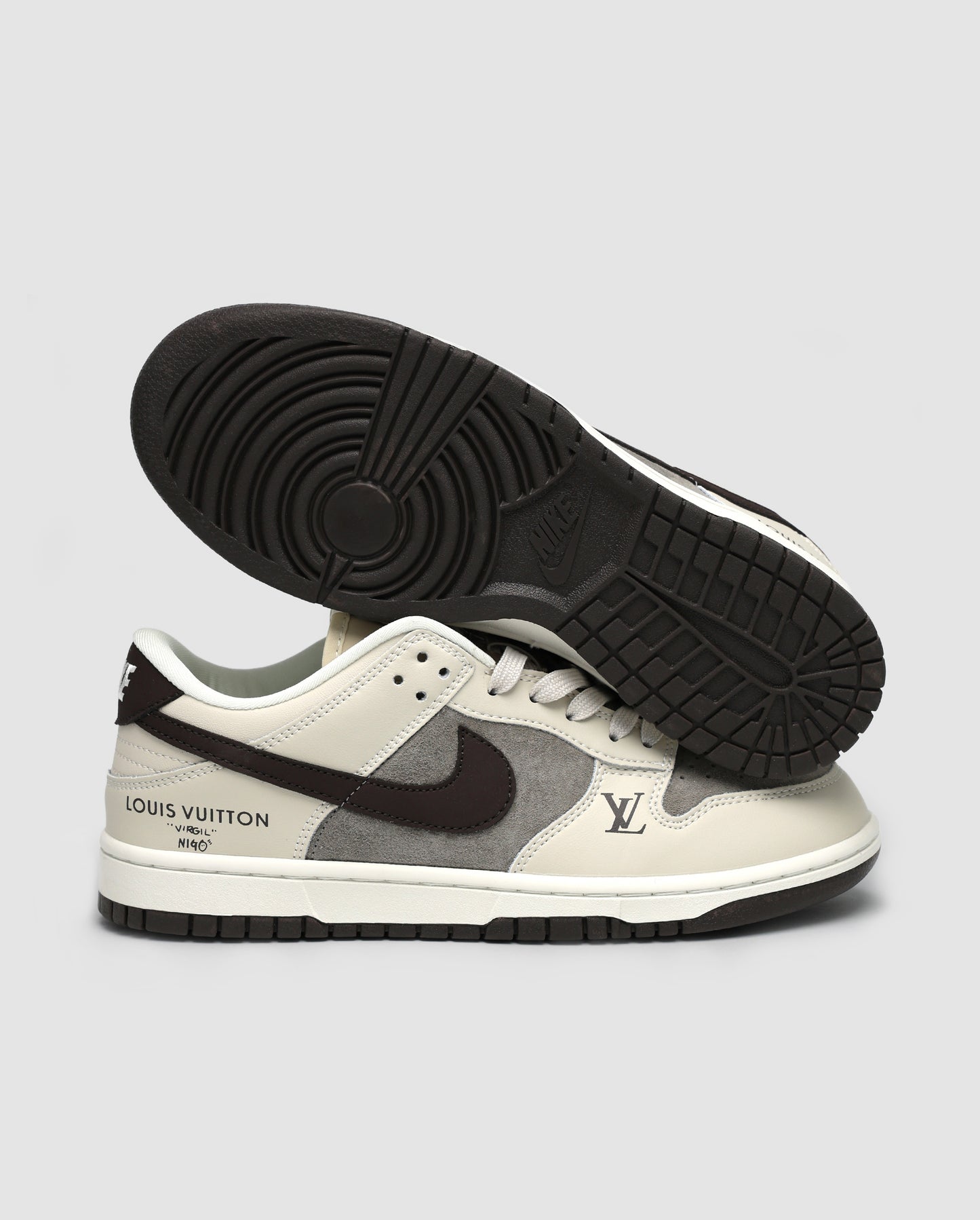 Nike SB Dunk Low x Louis Vuitton Grey Black