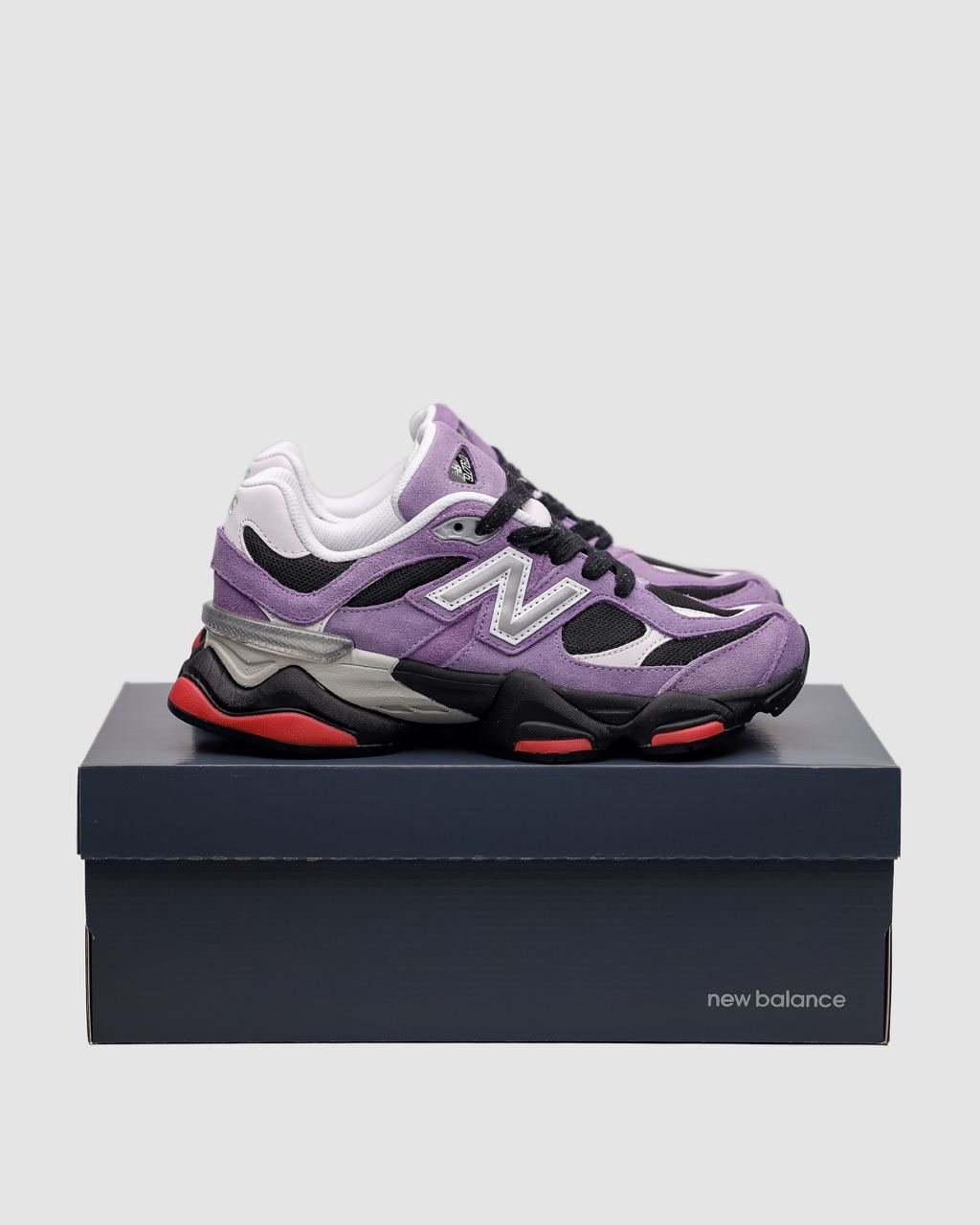 New Balance 9060 Violet Noir