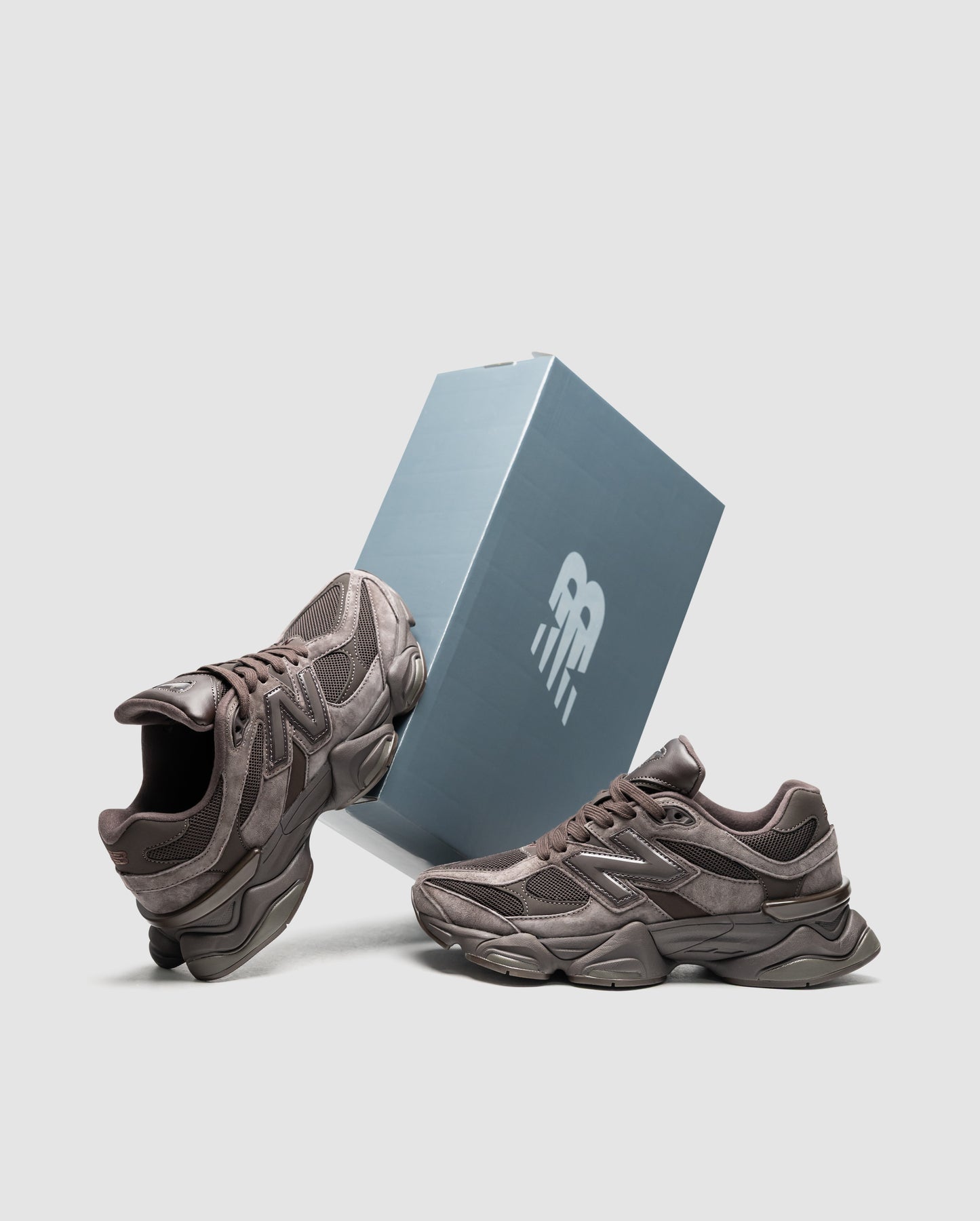 New Balance 9060 Chocolate