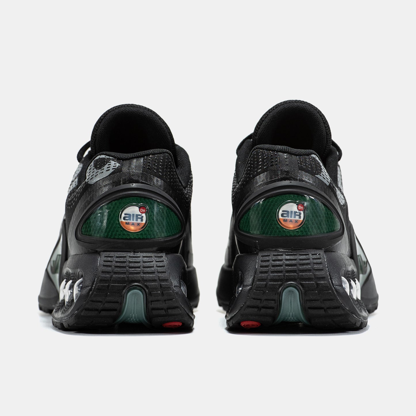 Nike Air Max DN x Supreme