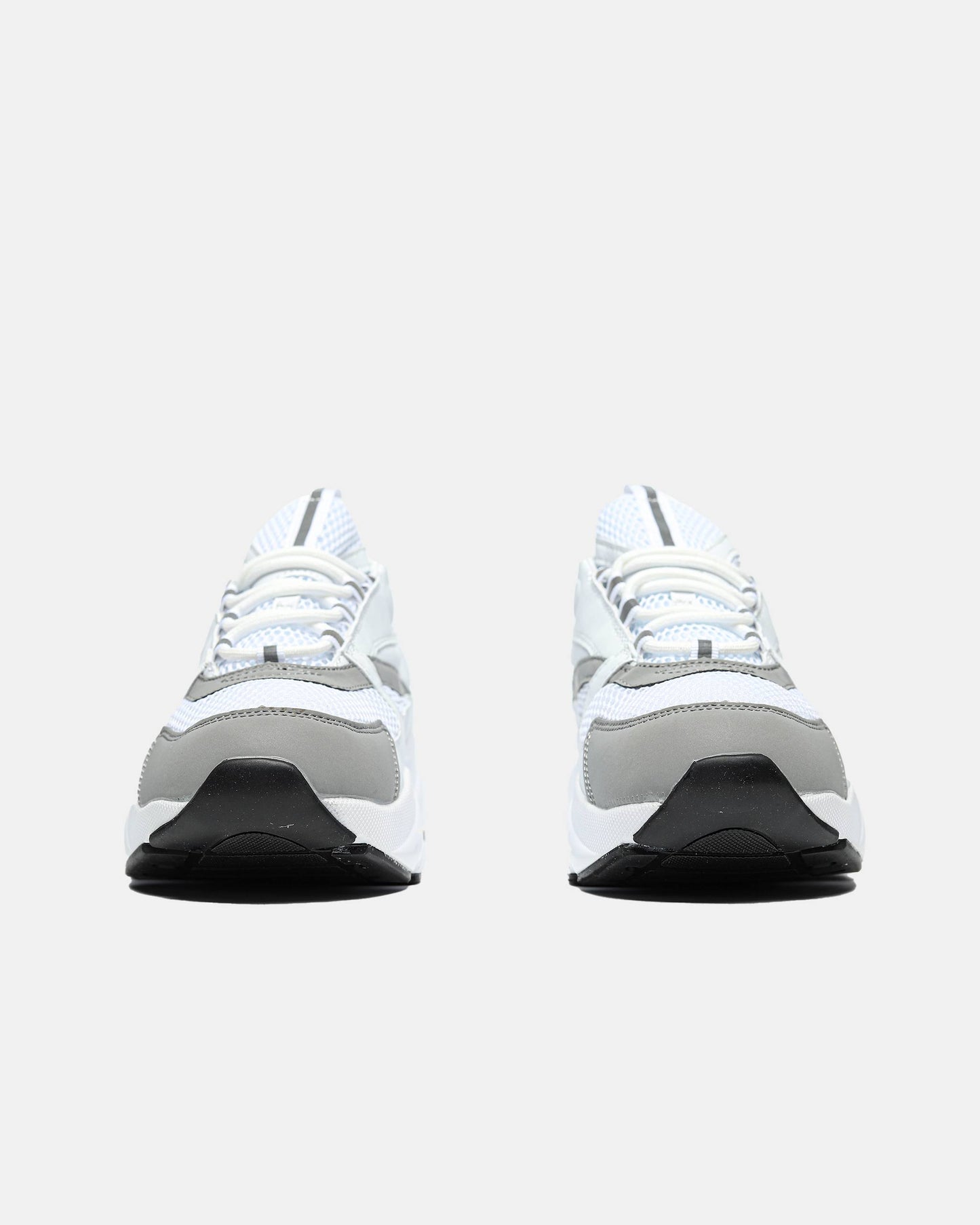 B22 white