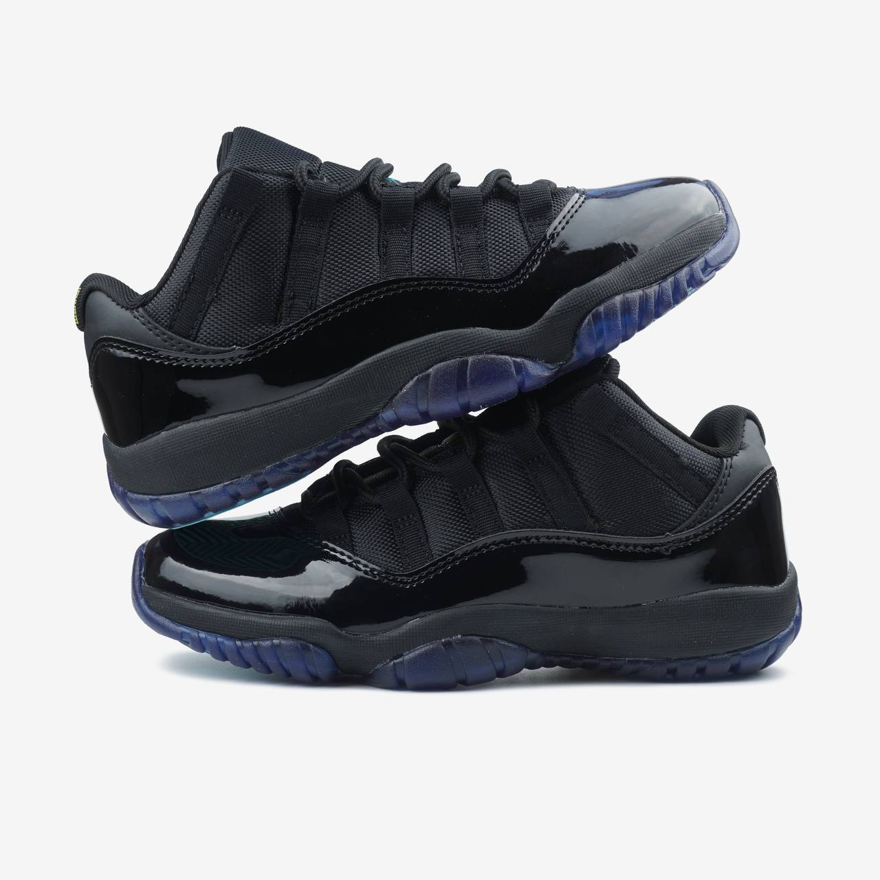 Jordan Retro 11 Low Gamma Blue