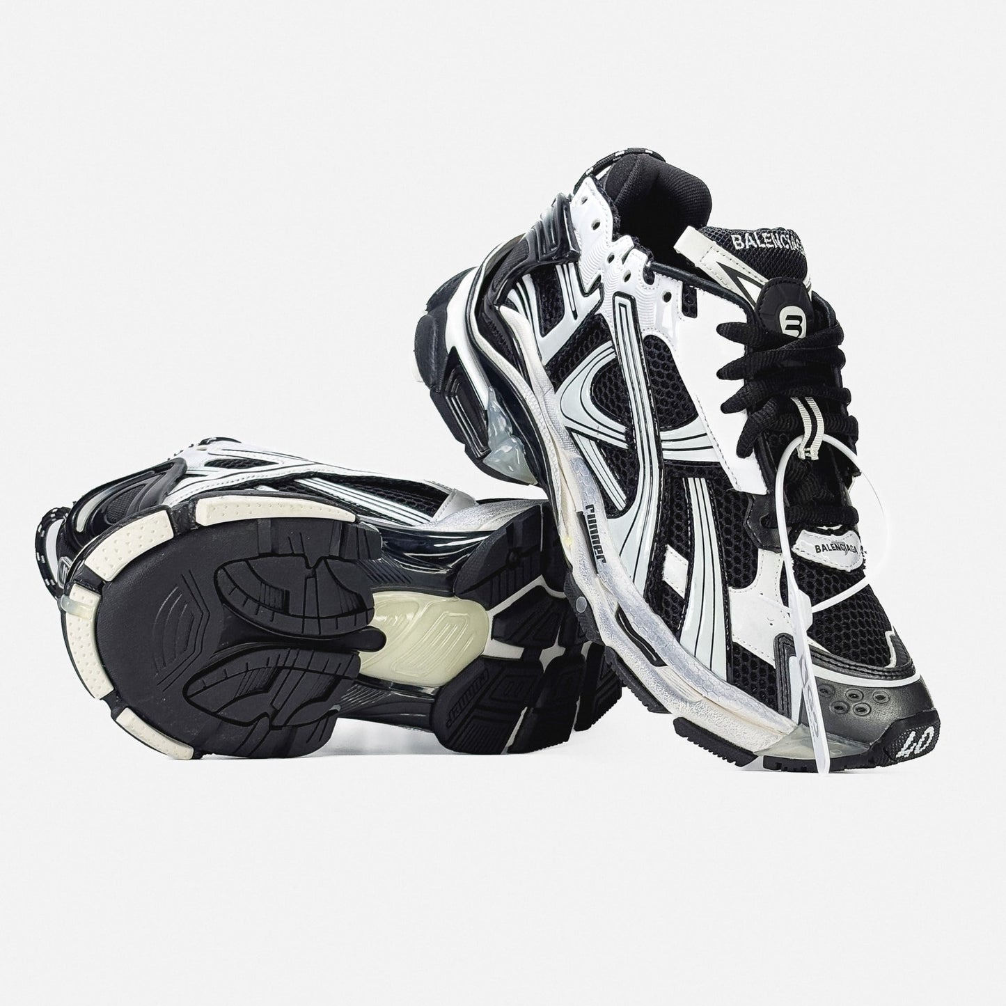 Balenciaga Runner Black/White