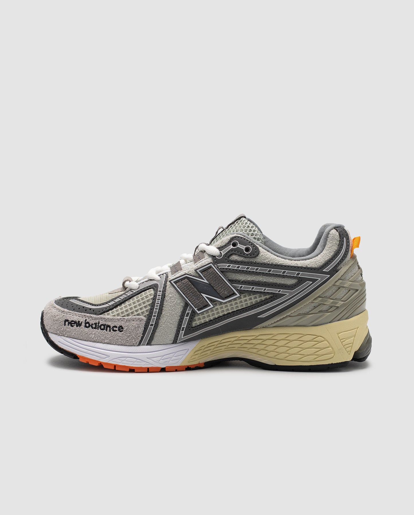 New Balance 1906 R N. Hoolywood x Invincible Grey Swan