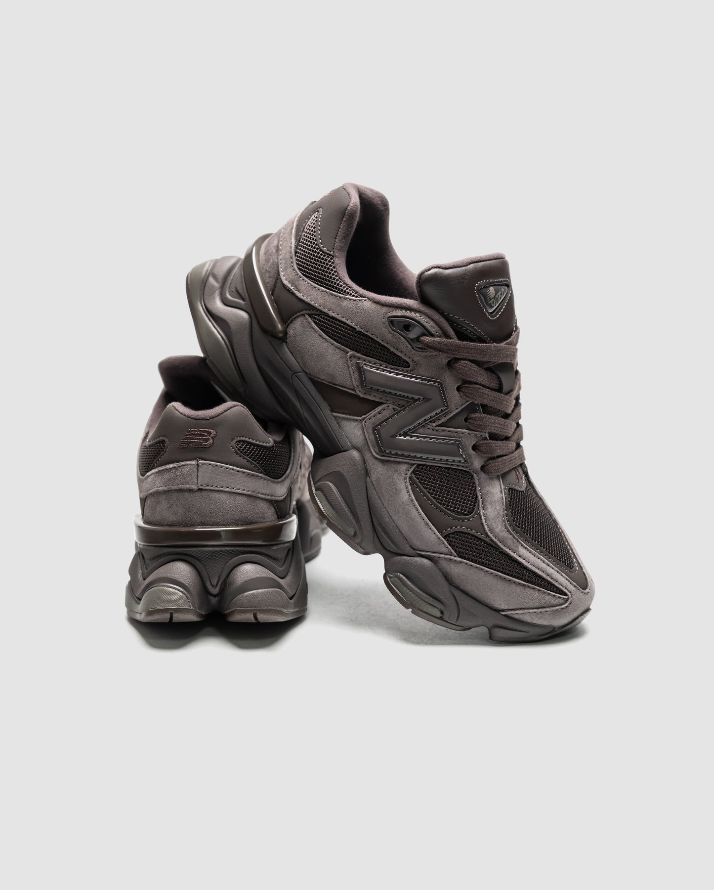 New Balance 9060 Chocolate