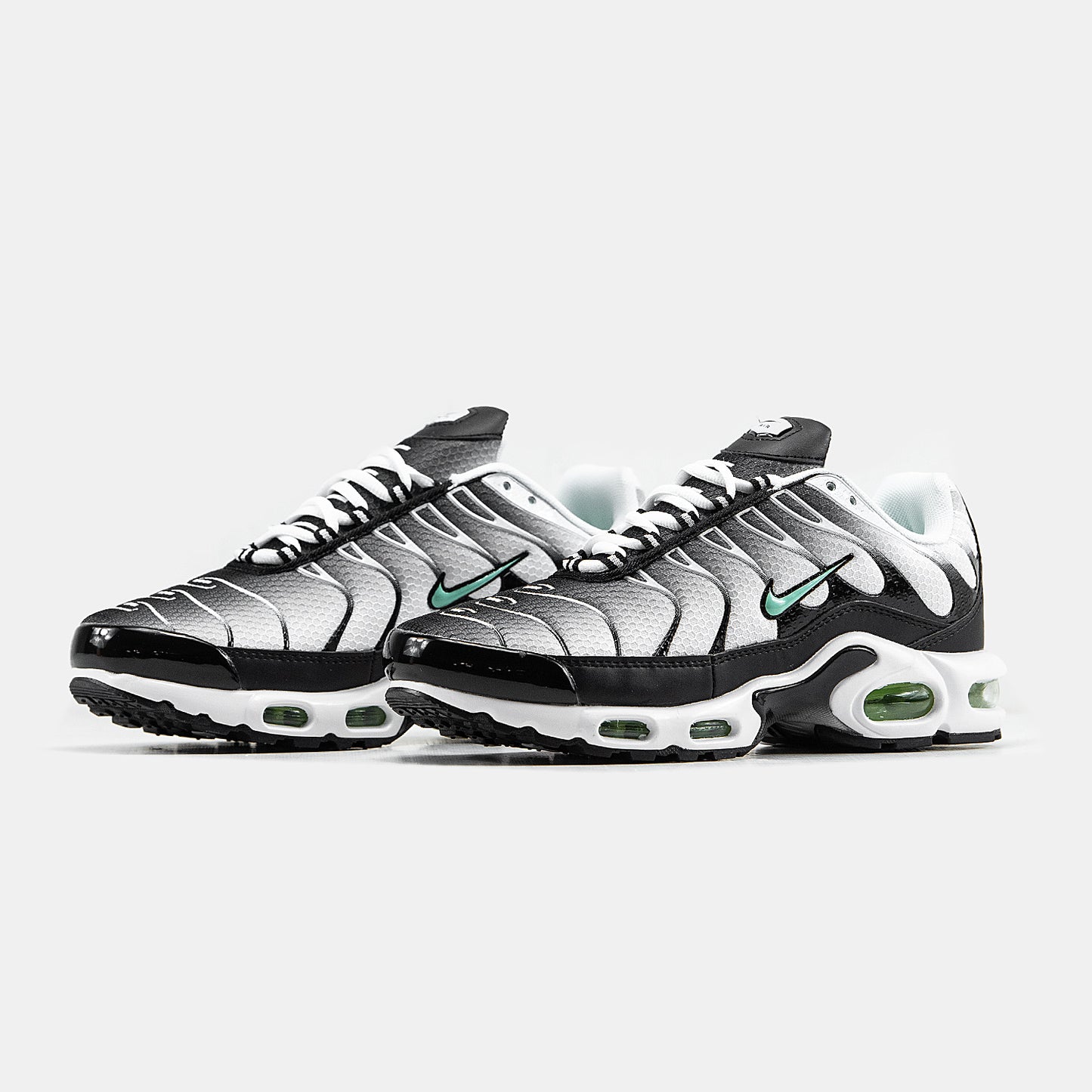 Nike Air Max TN White/Black/Green