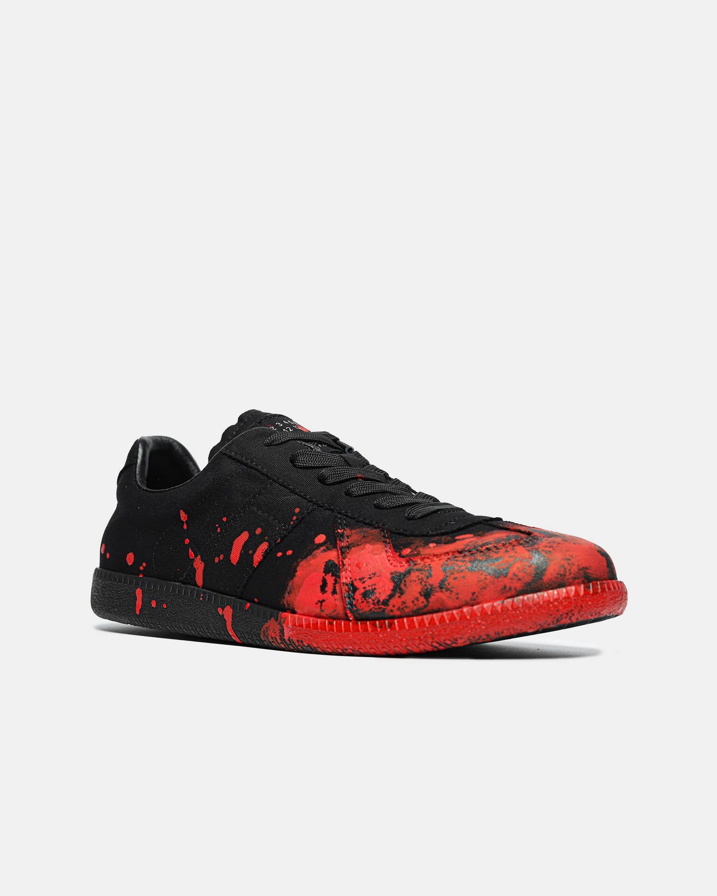 Maison MargielaRepli Black/RED Paint 18