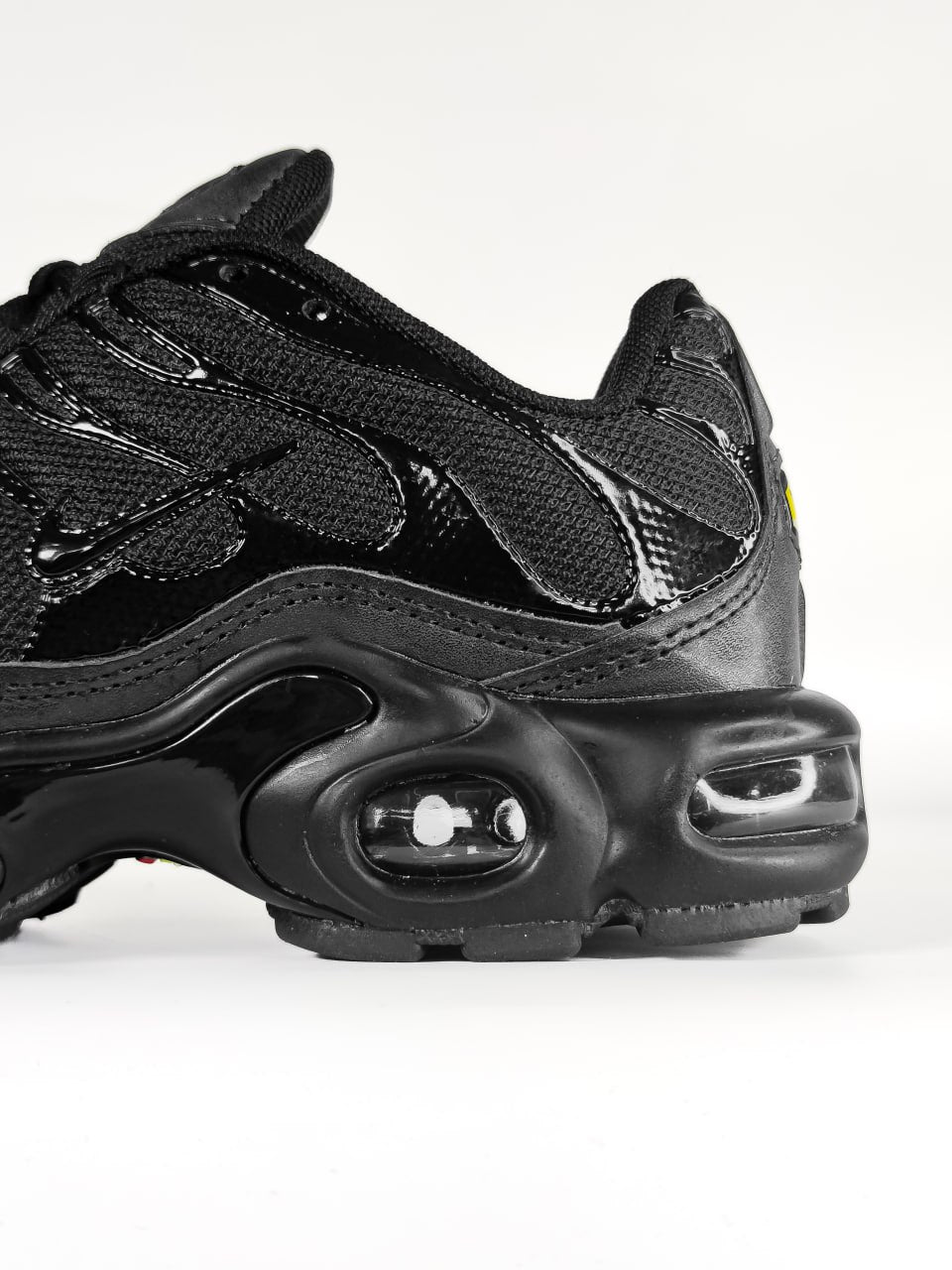 Nike Air Max TN Triple Black
