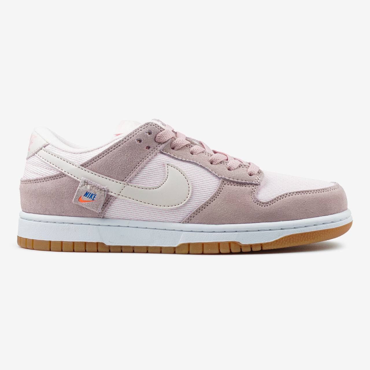 Nike Dunk Low Teddy Bear Pink