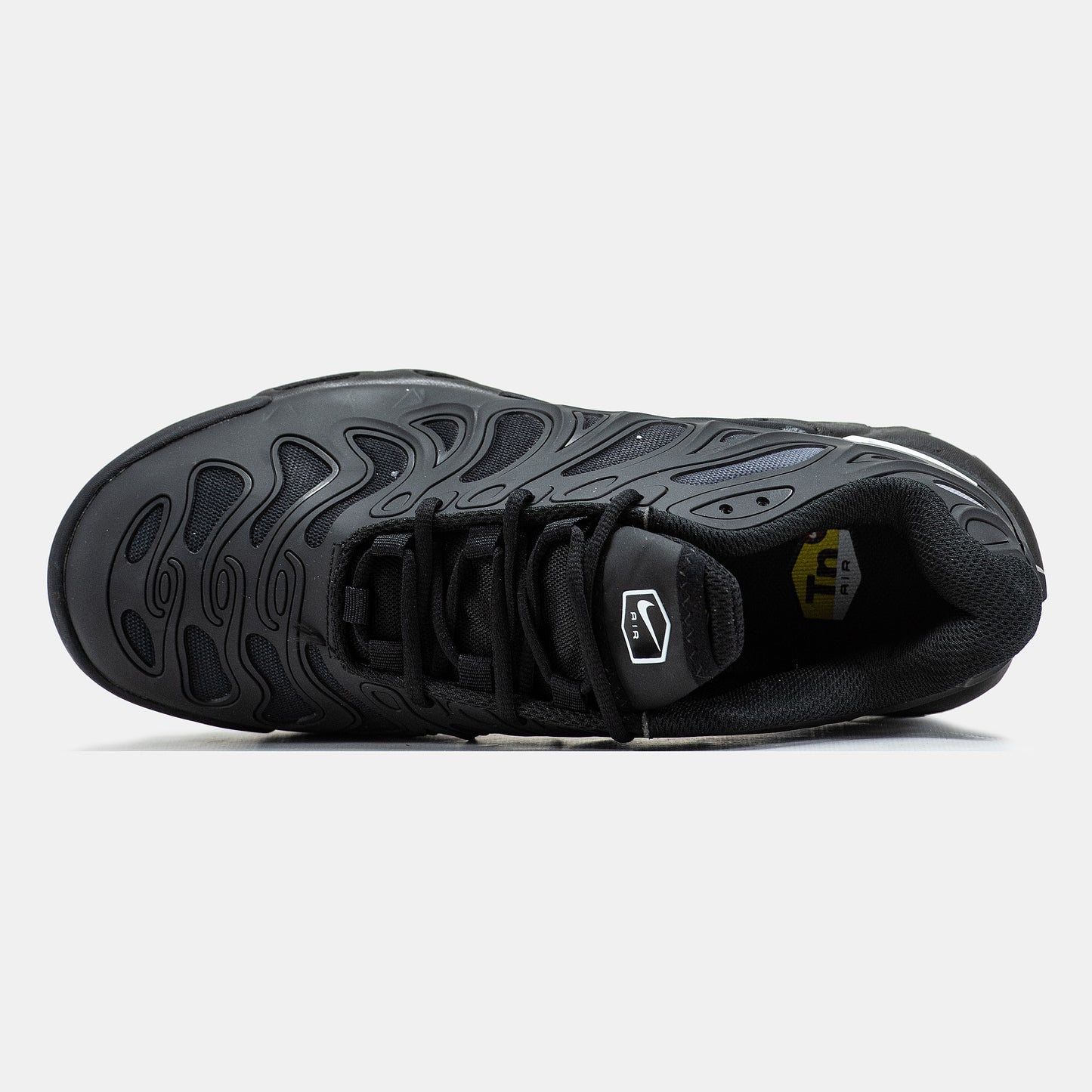 Nike Air Max Plus Drift Black White