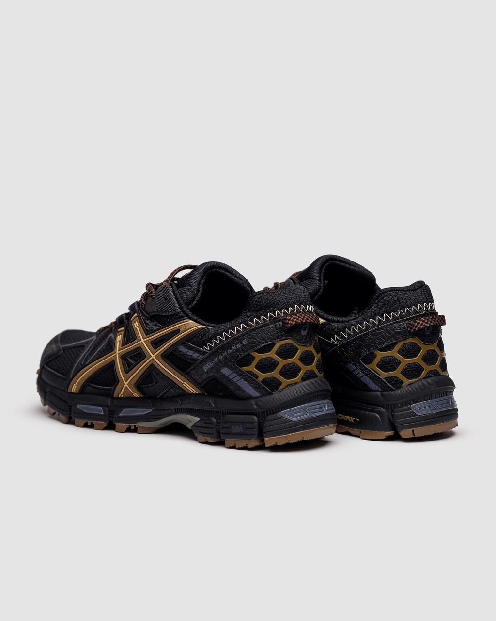 Asics Gel Kahana 8 Black/Gold
